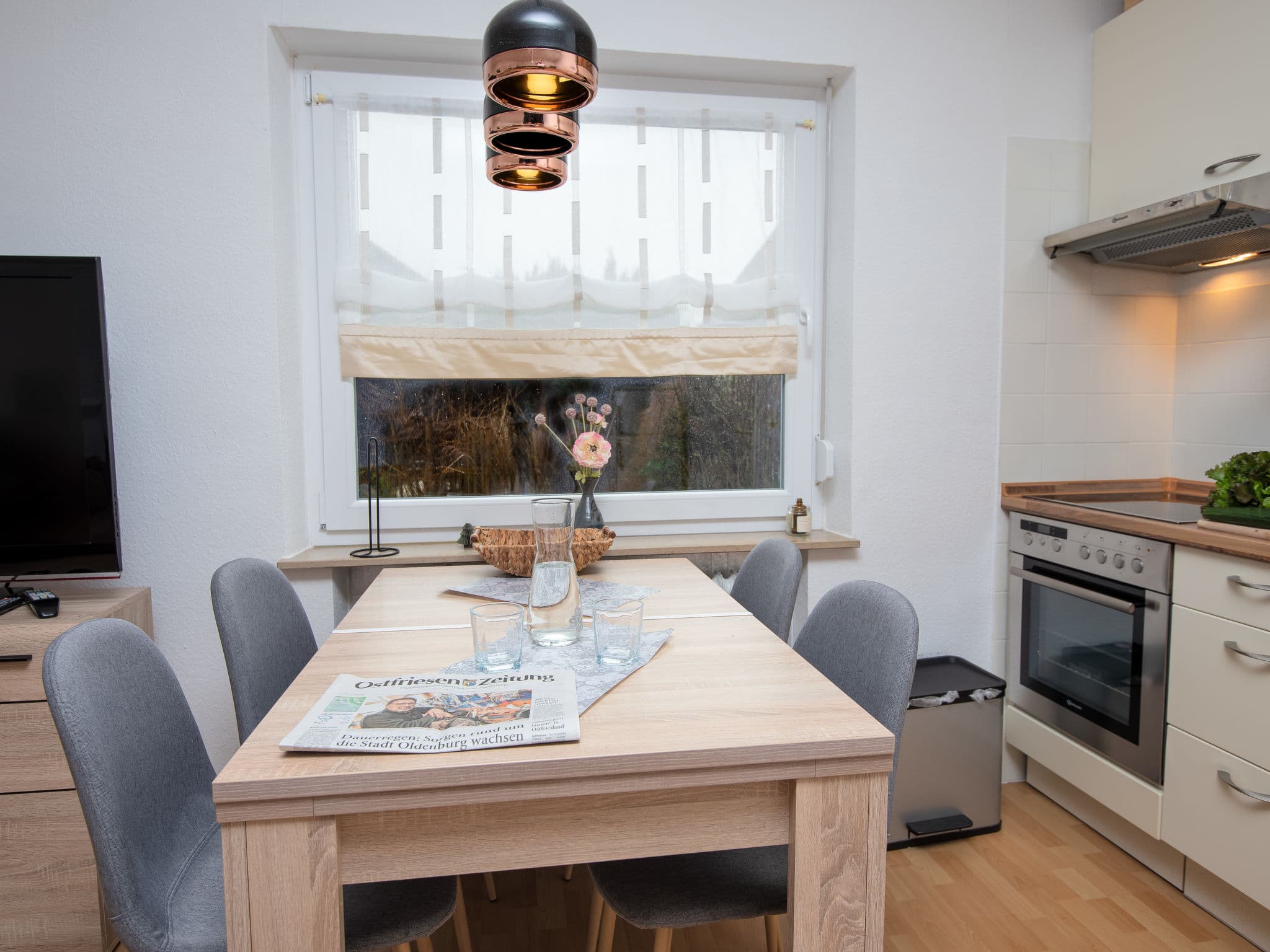 Kitchen / Dining Room