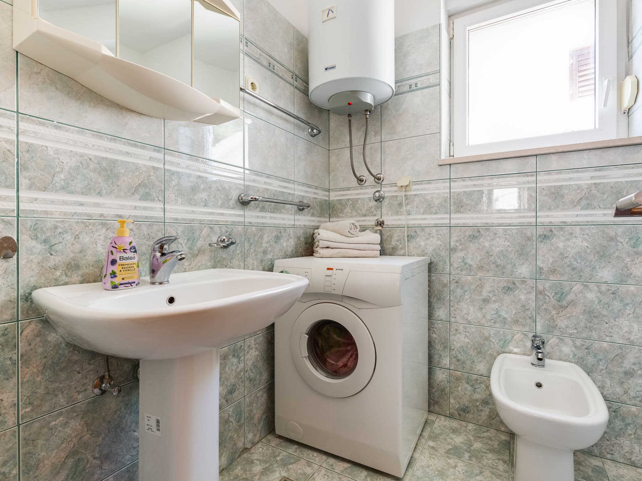 Bathroom / Wellness