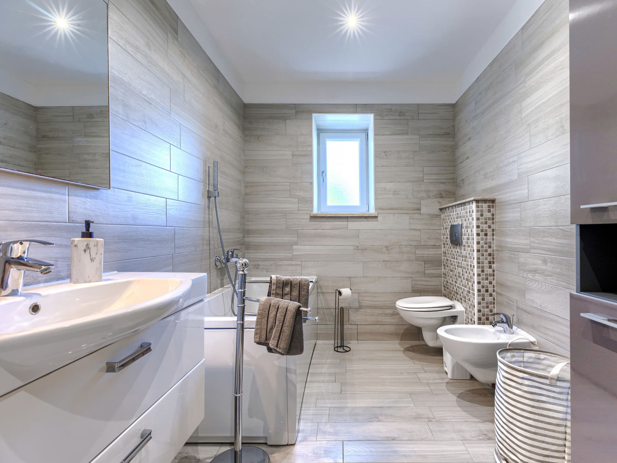 Bathroom / Wellness