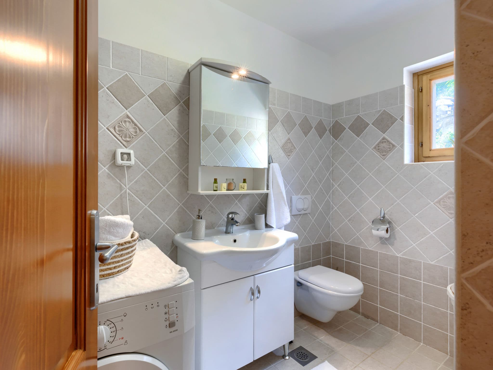 Bathroom / Wellness
