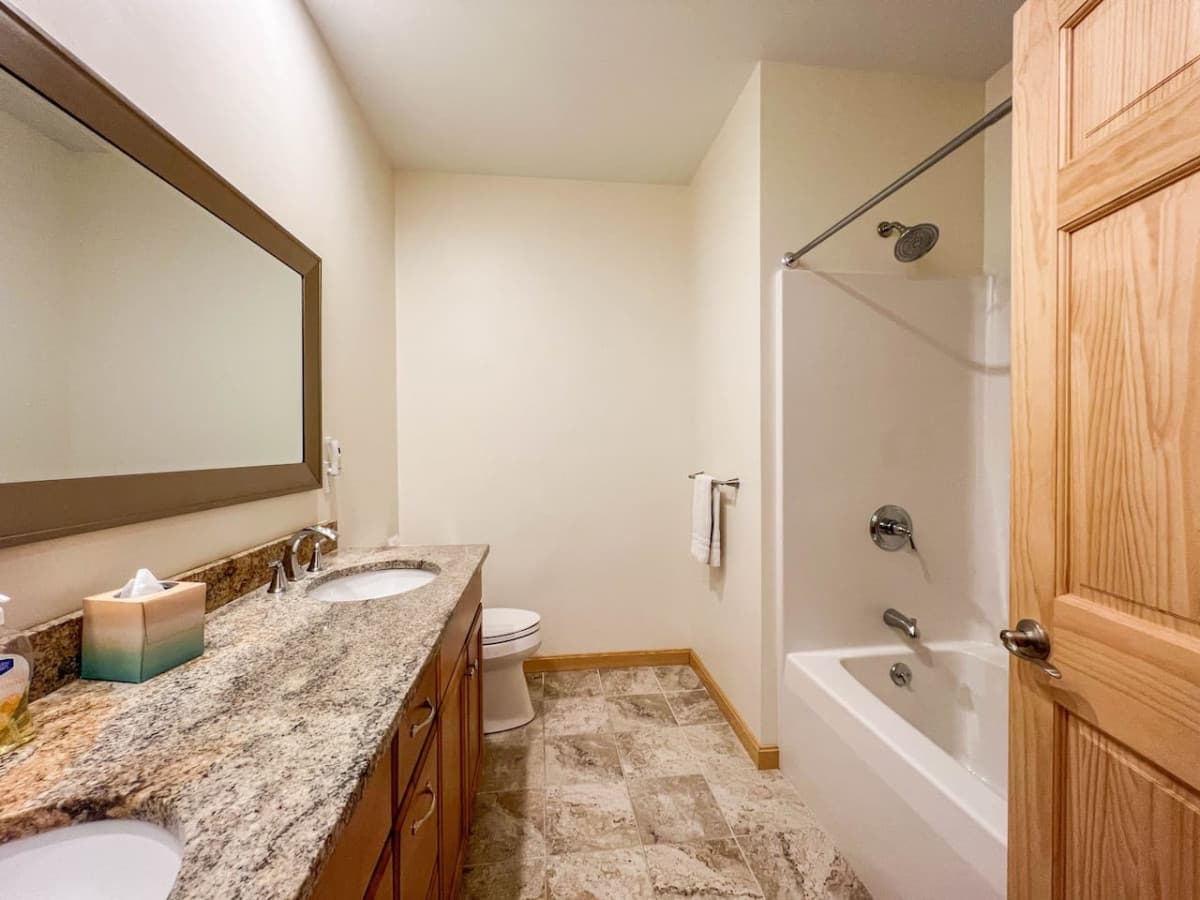 Gallery Image 58