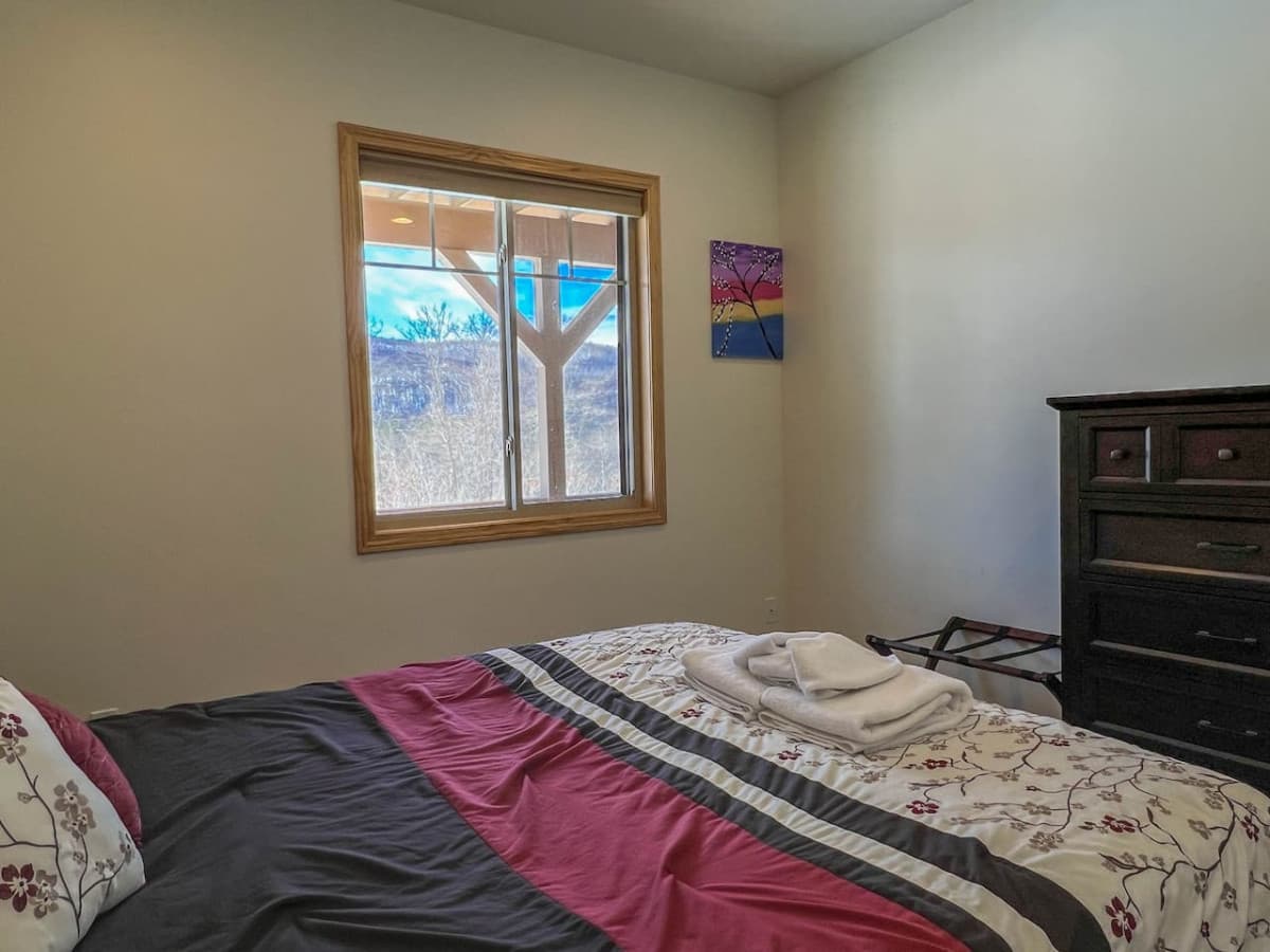 Gallery Image 66