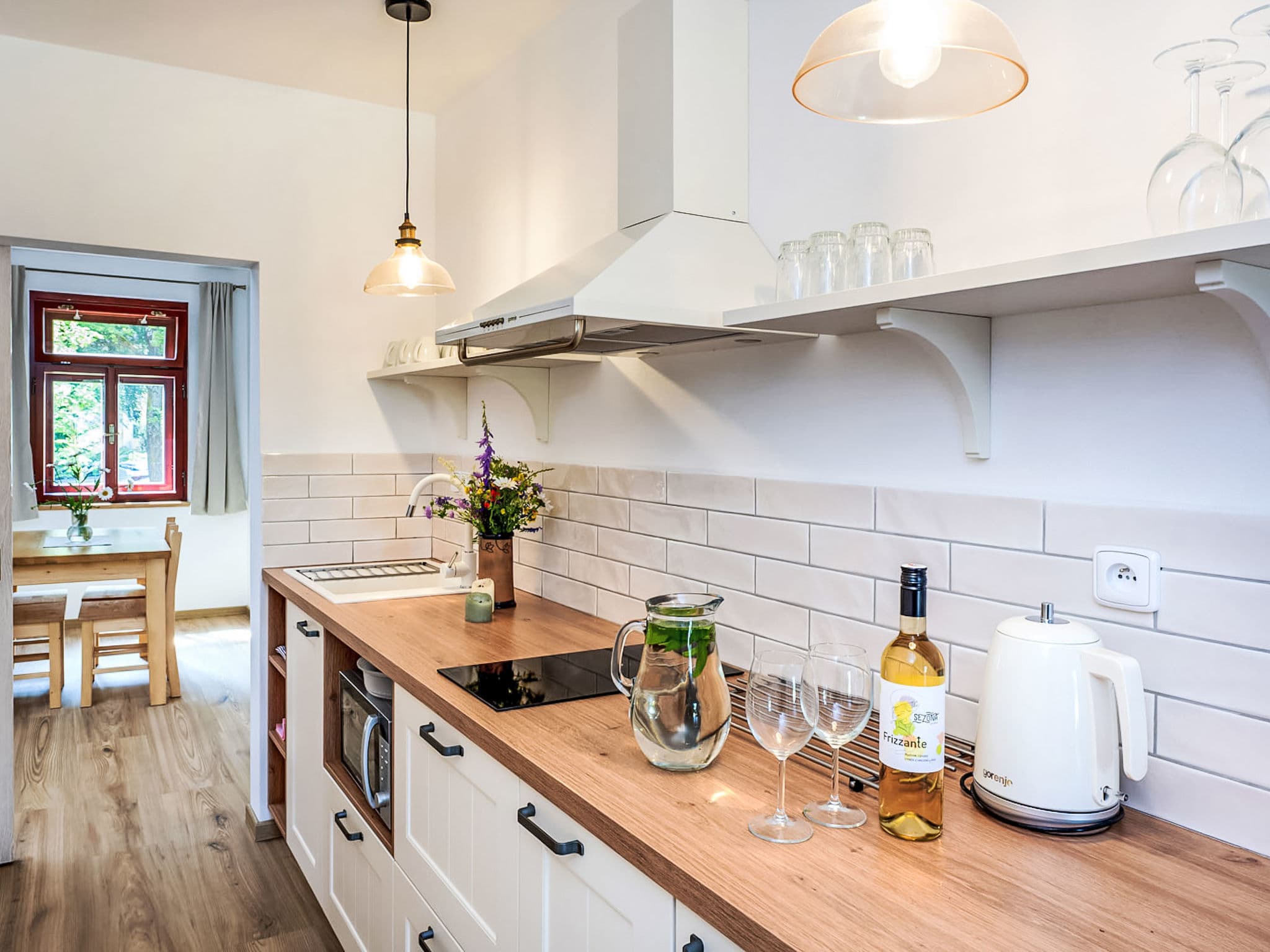 Kitchen / Dining Room