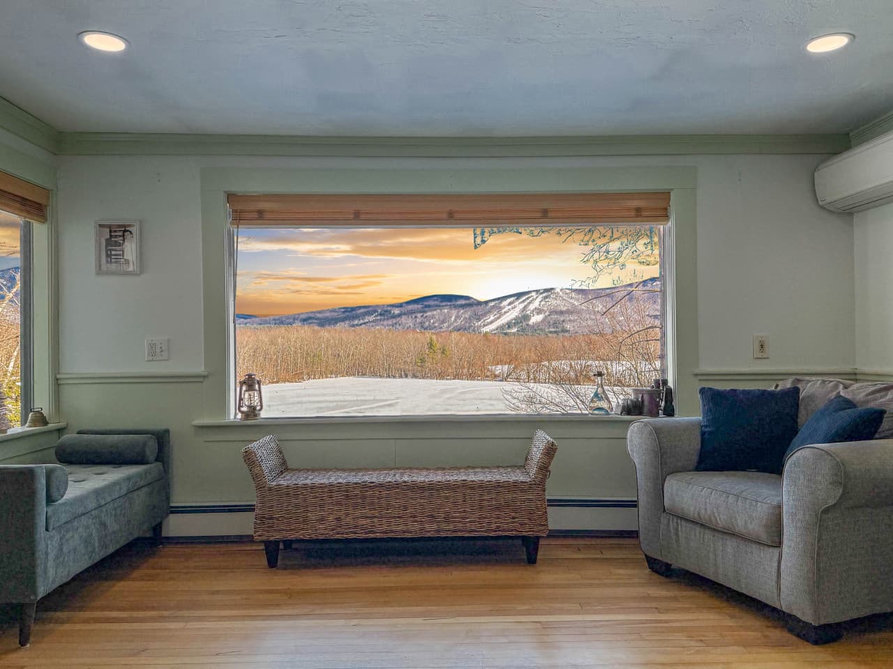 Ridge View Chalet | Incredible Views & Location