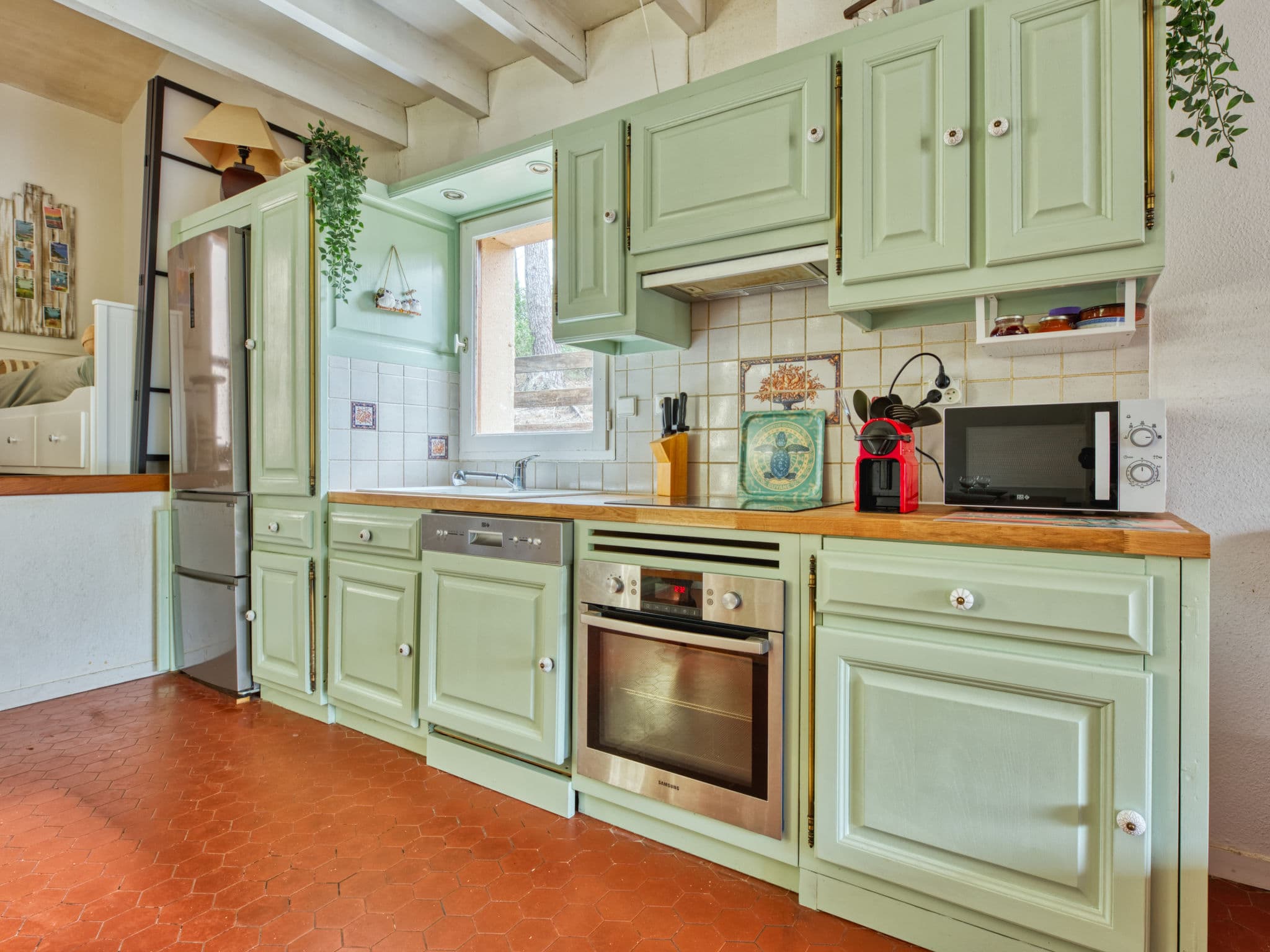 Kitchen / Dining Room