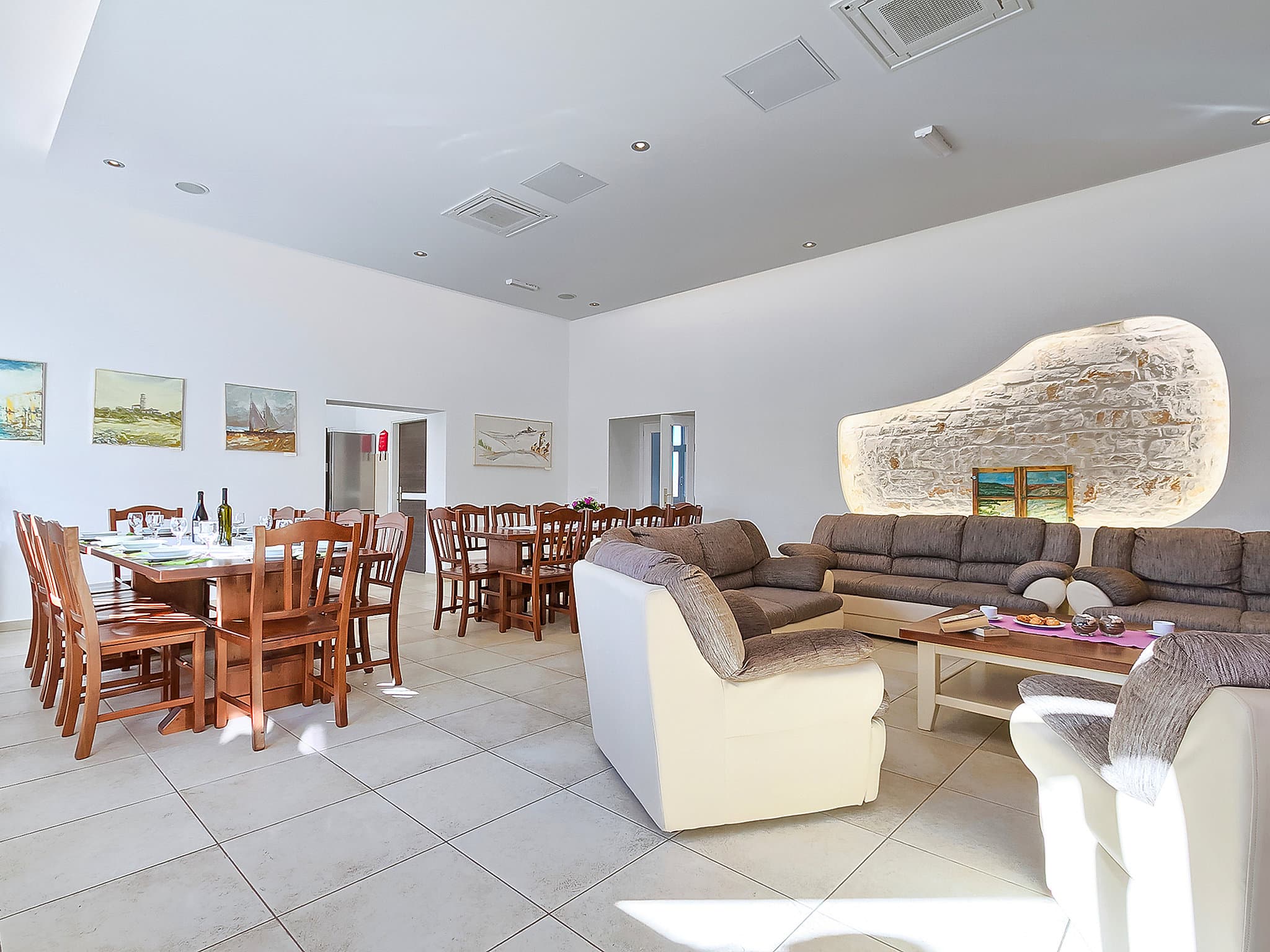 Kitchen / Dining Room