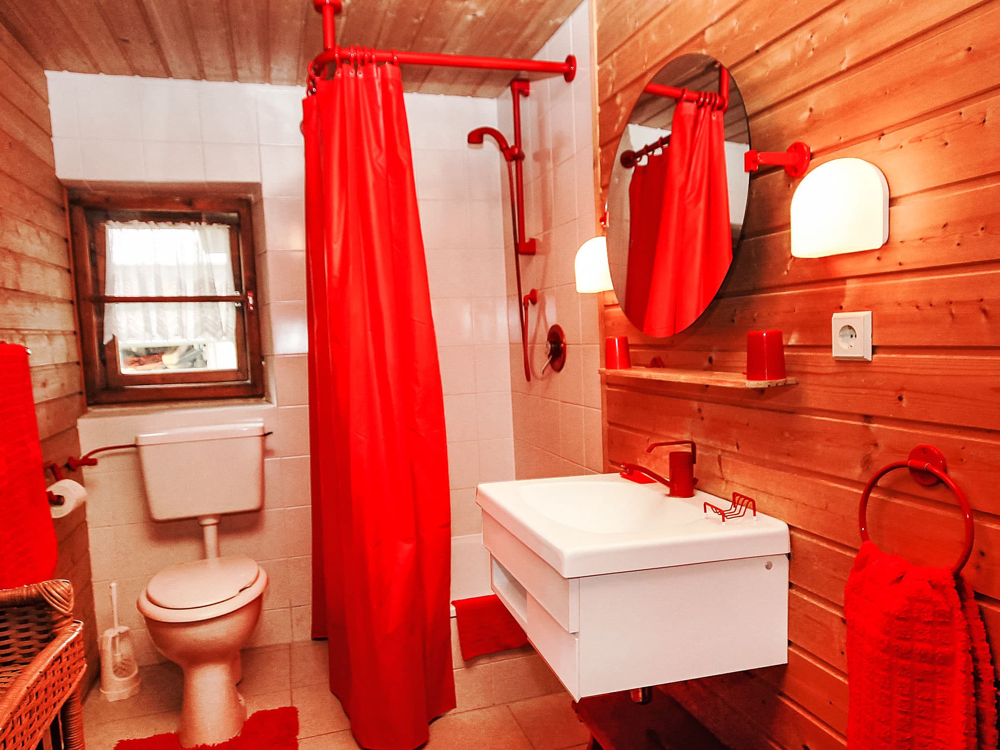 Bathroom / Wellness