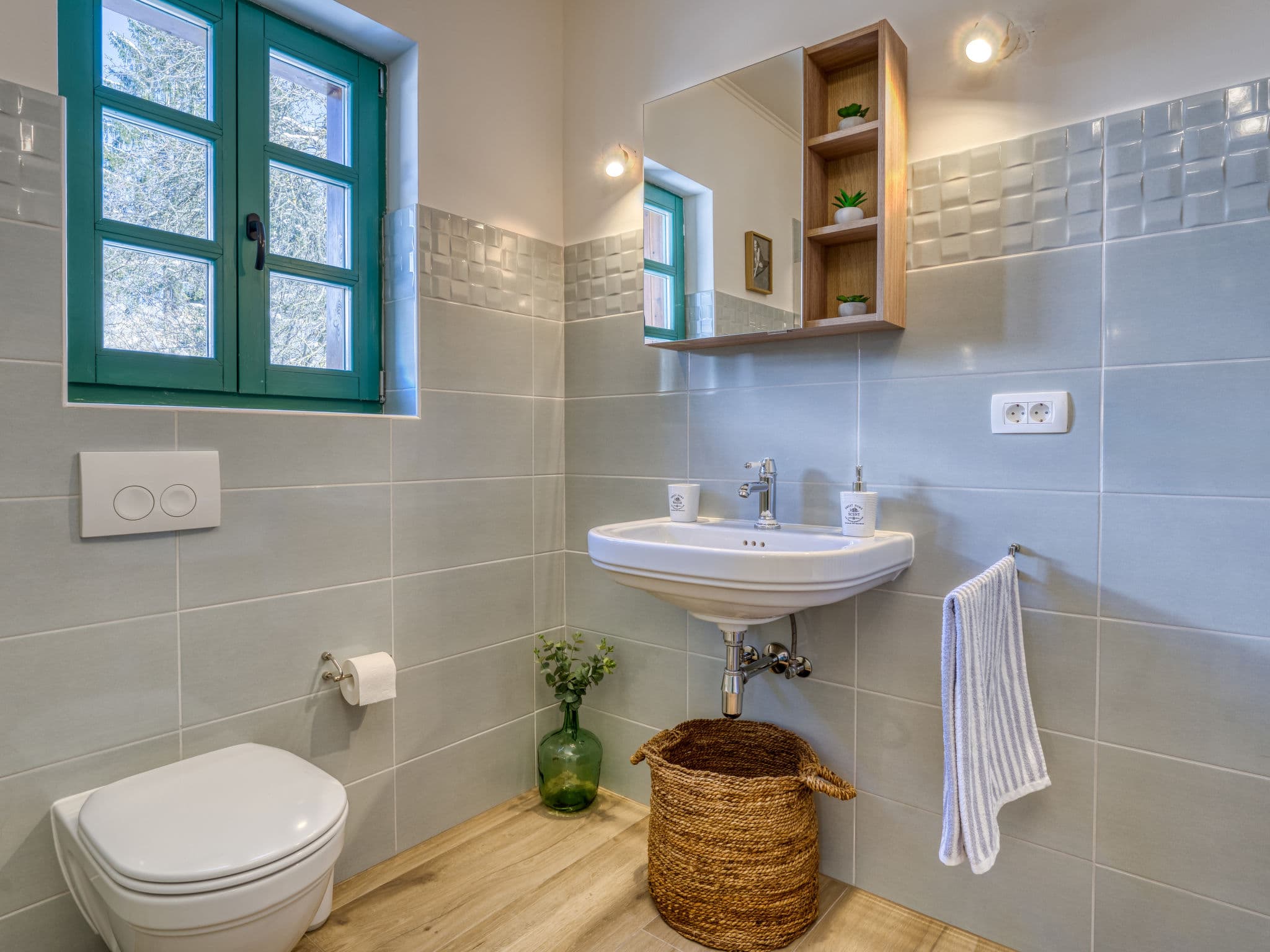 Bathroom / Wellness