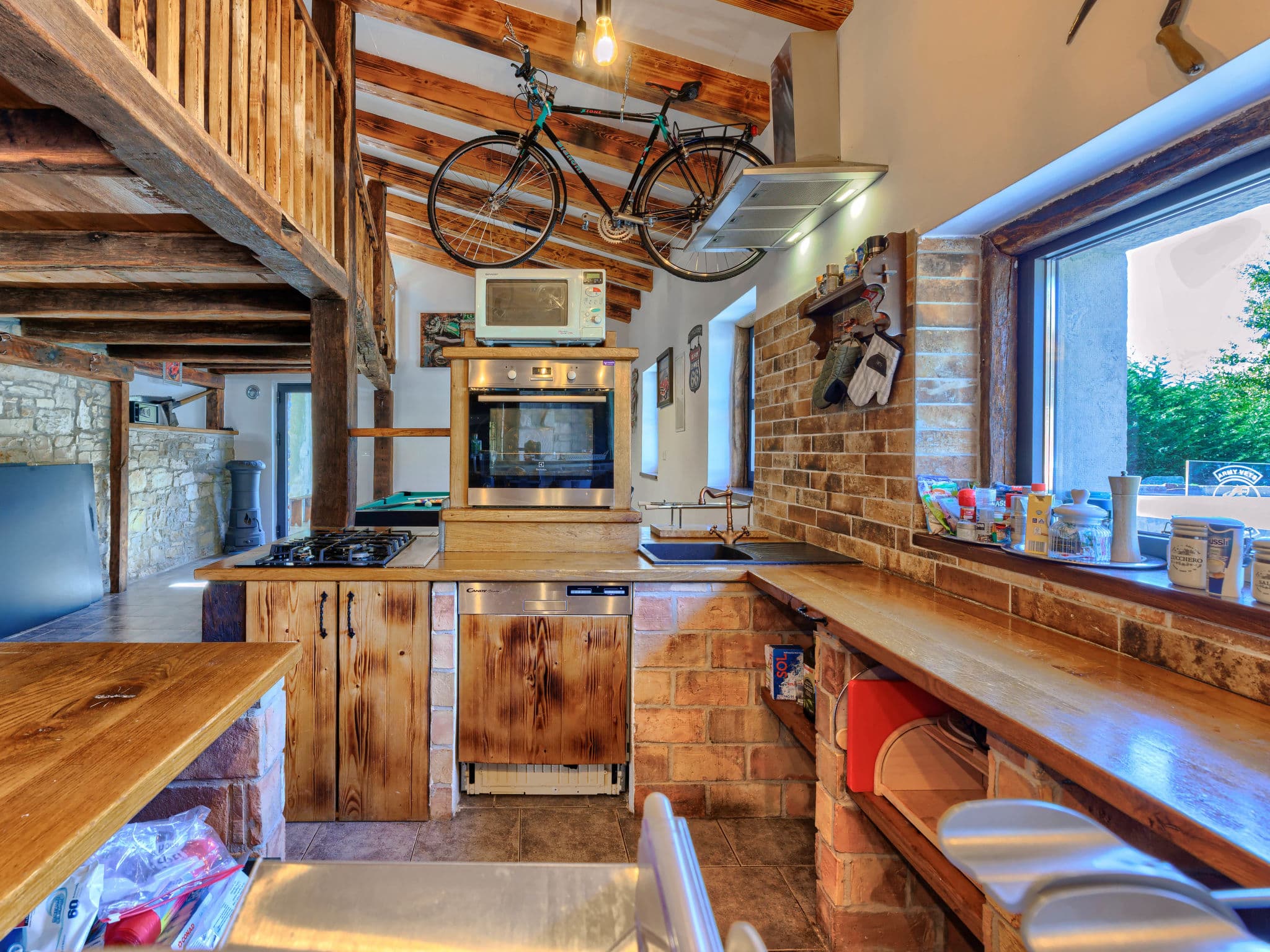 Kitchen / Dining Room