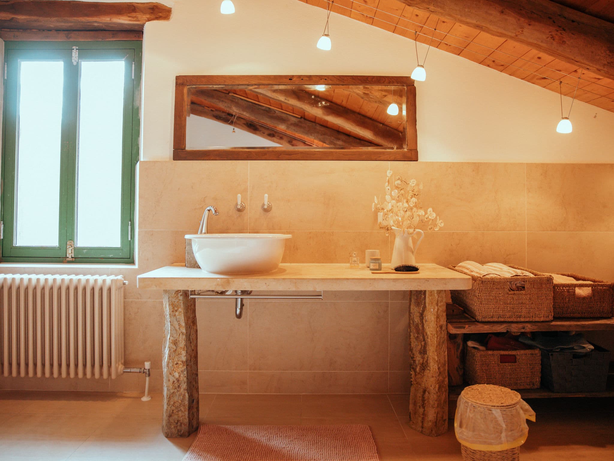 Bathroom / Wellness