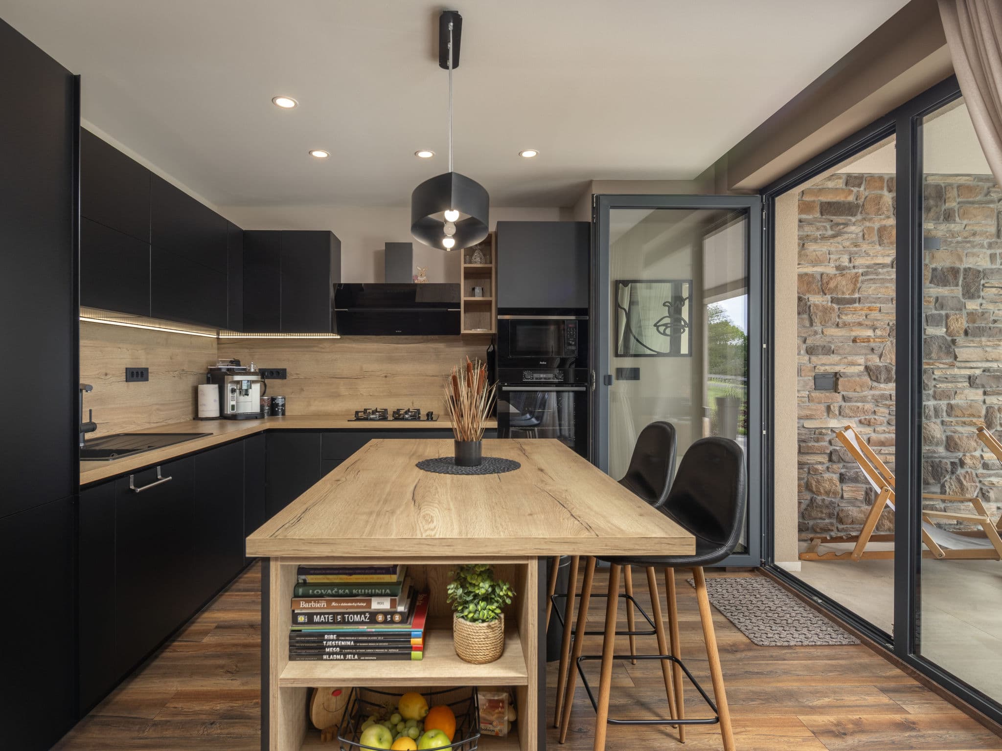 Kitchen / Dining Room