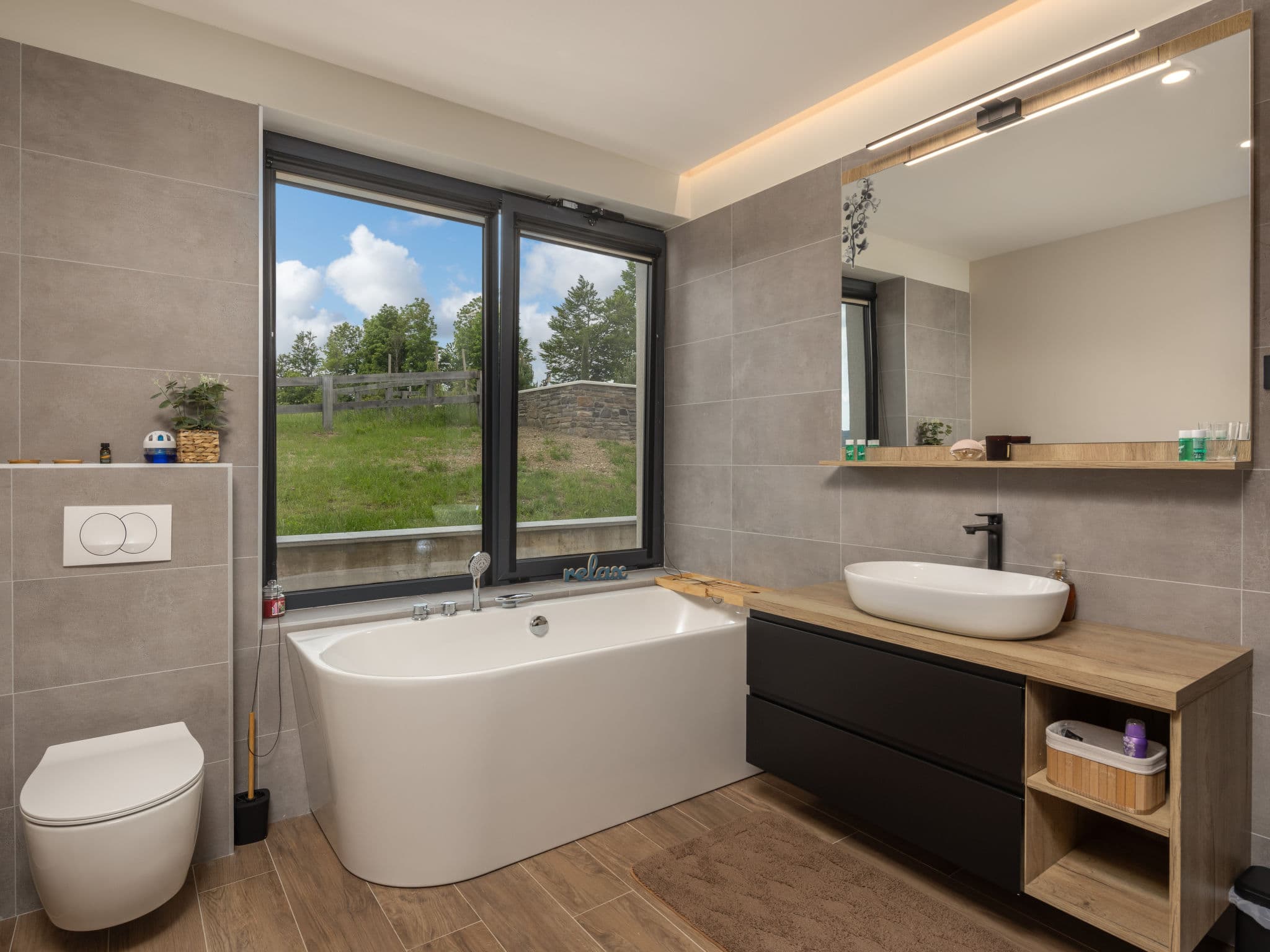 Bathroom / Wellness