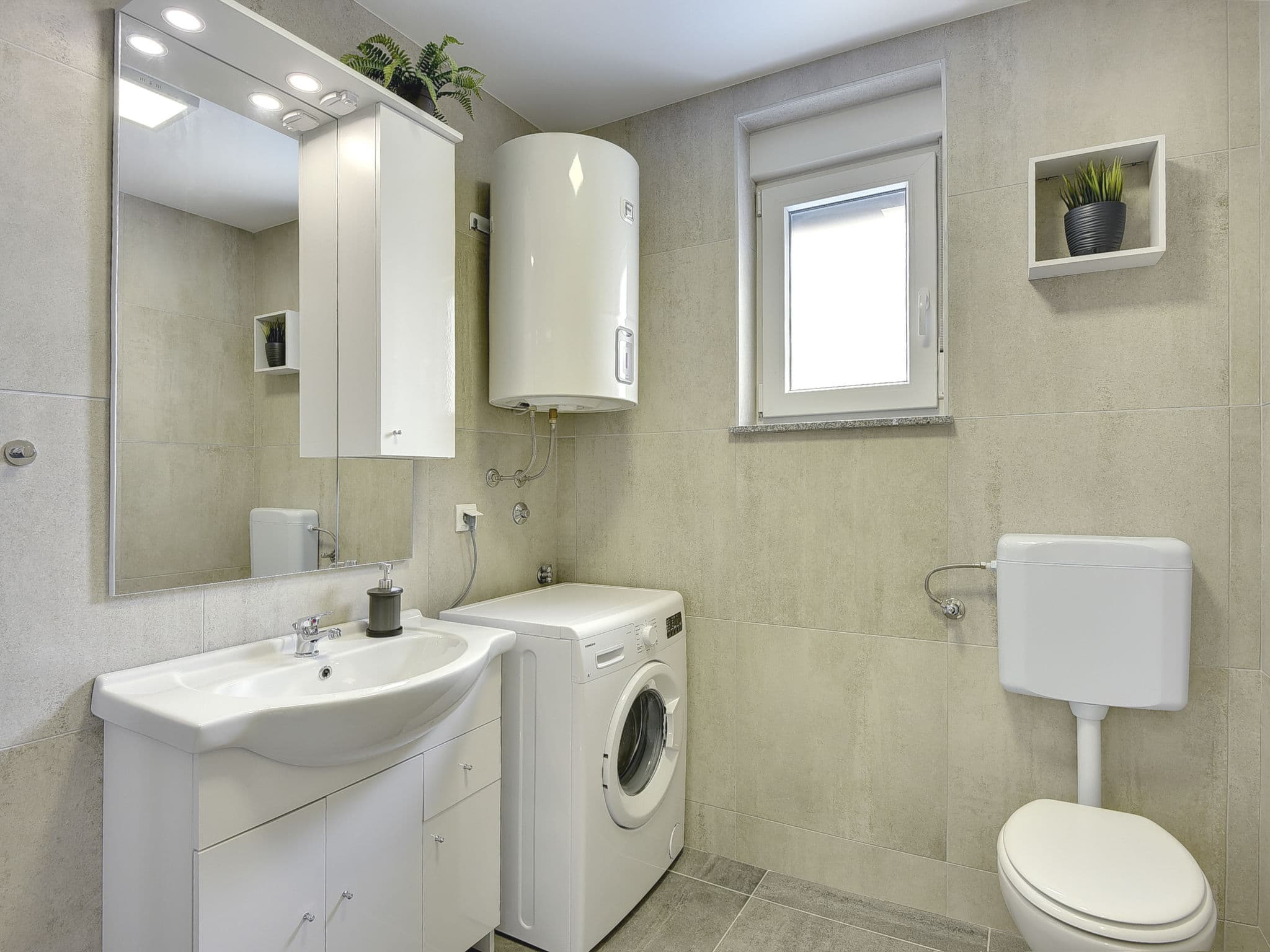 Bathroom / Wellness