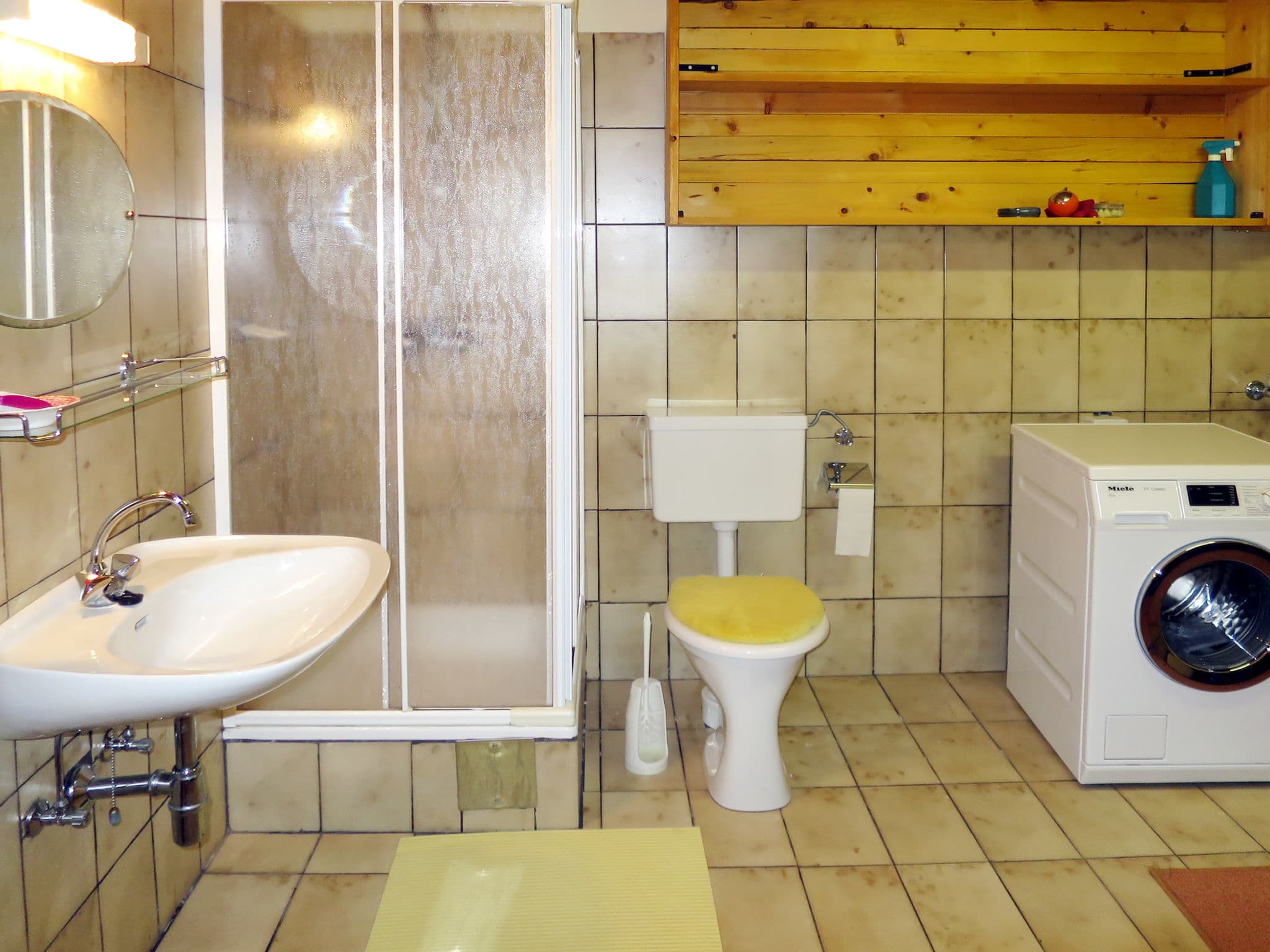 Bathroom / Wellness