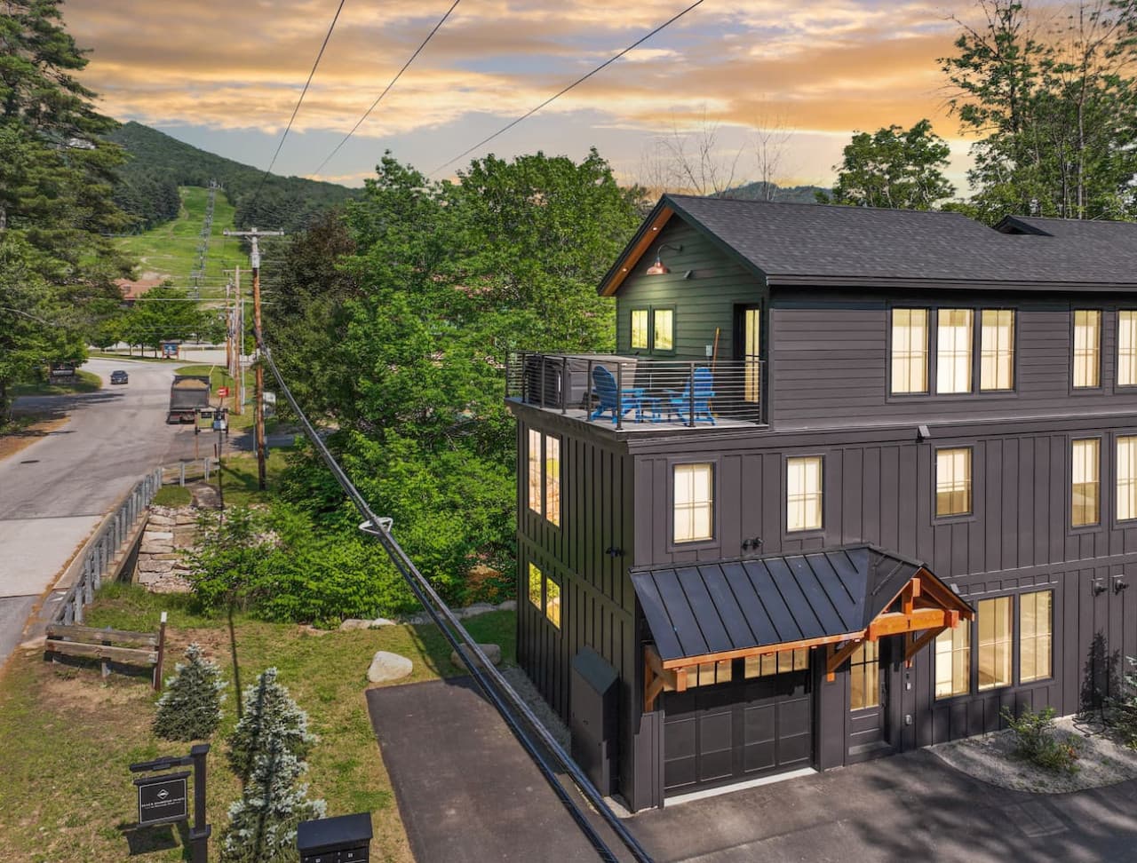 Highmark Haus | Luxe, Base of Cranmore, Hot Tub