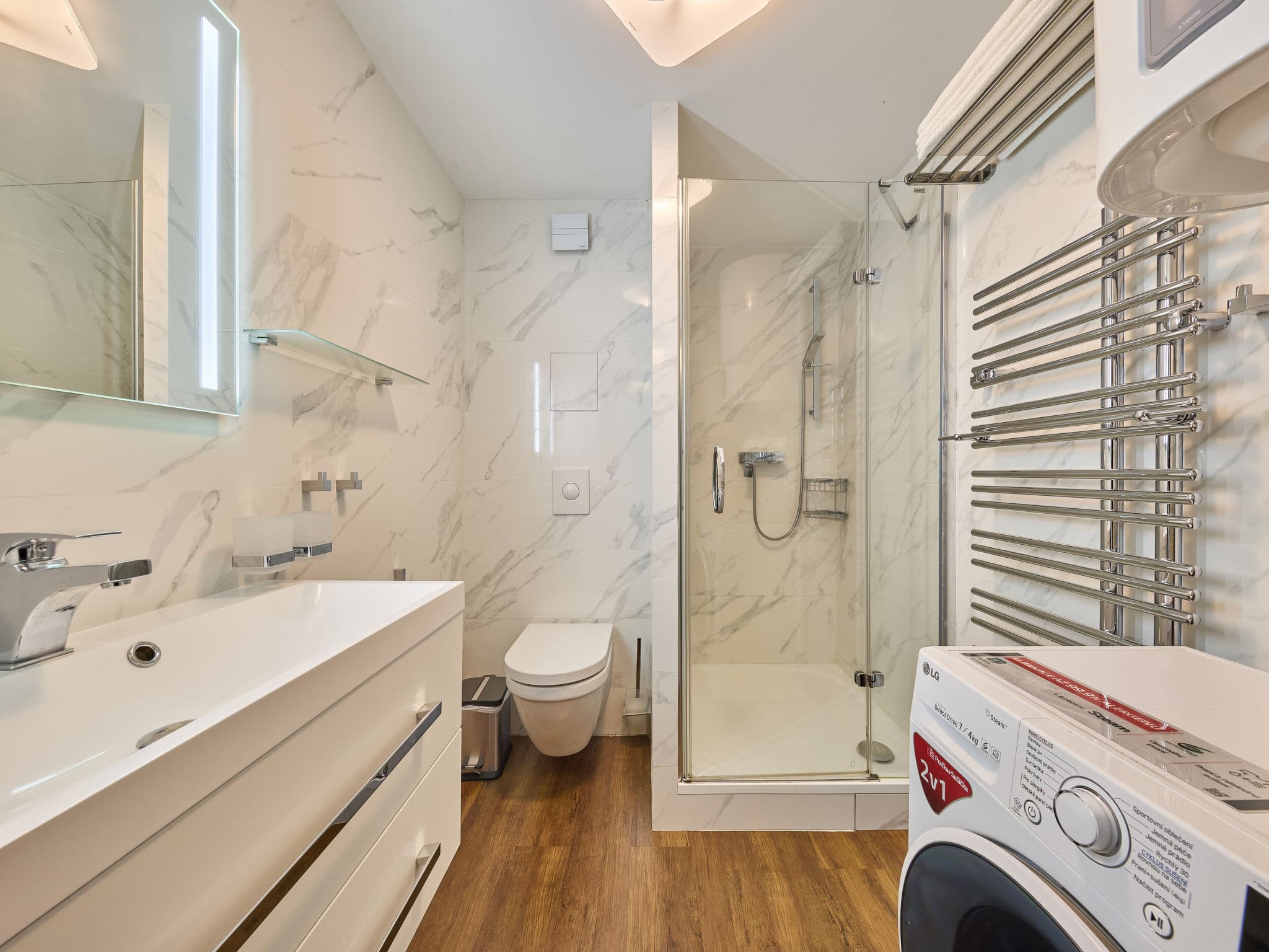 Bathroom / Wellness