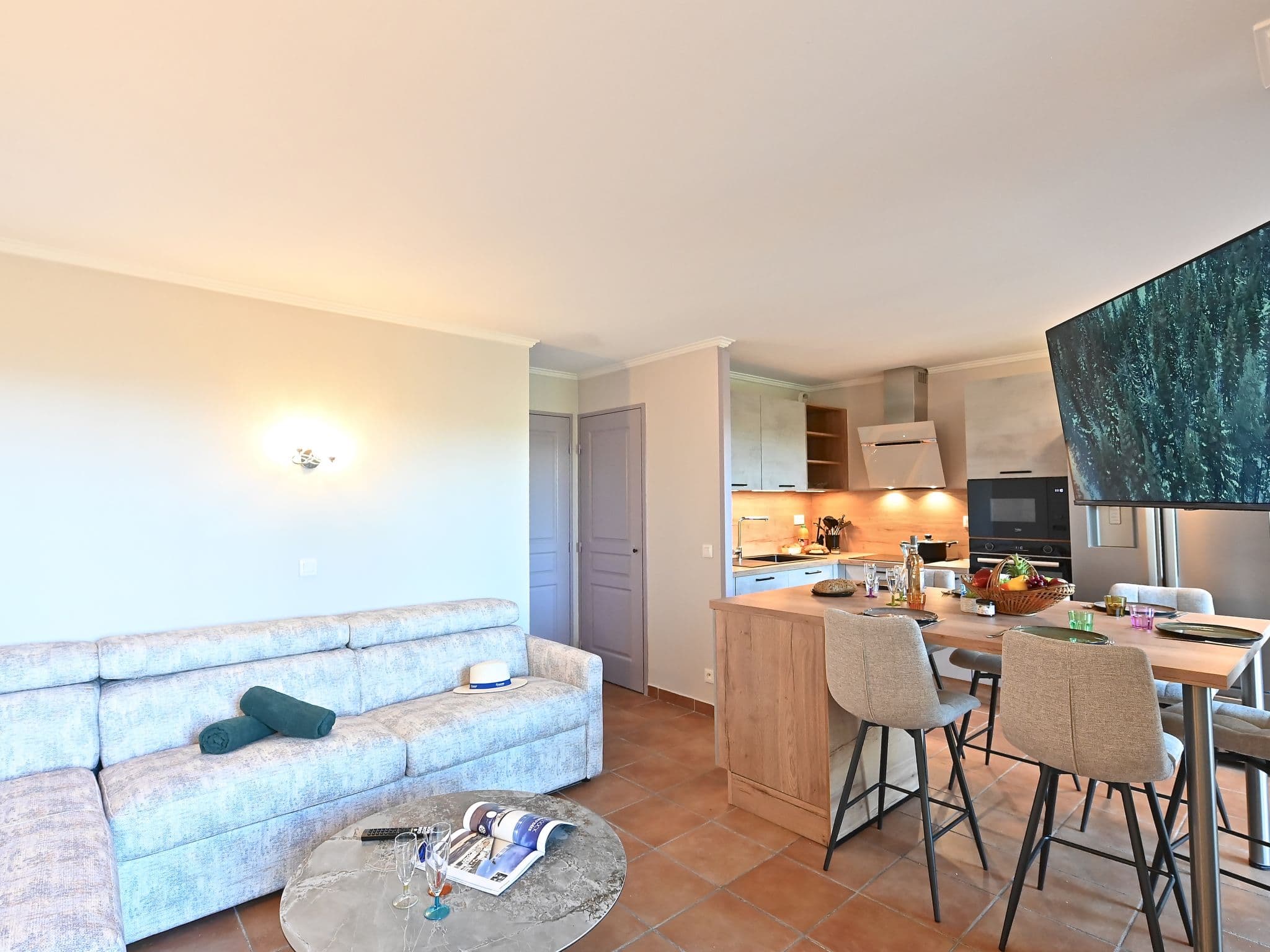 Kitchen / Dining Room
