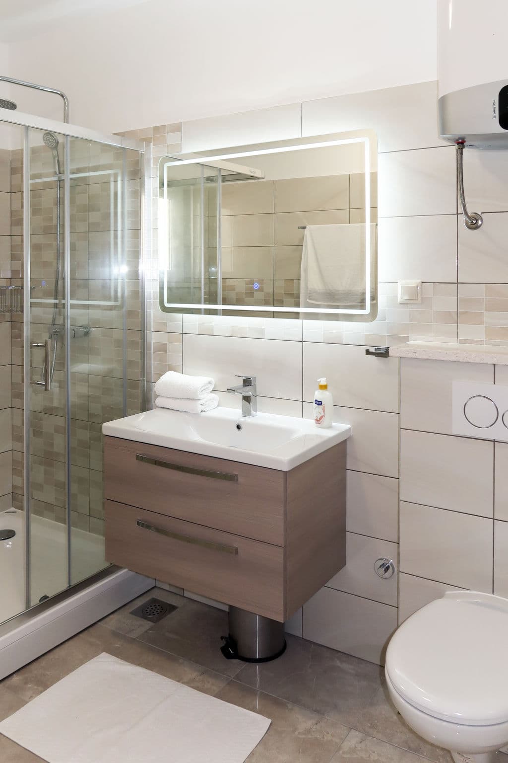 Bathroom / Wellness