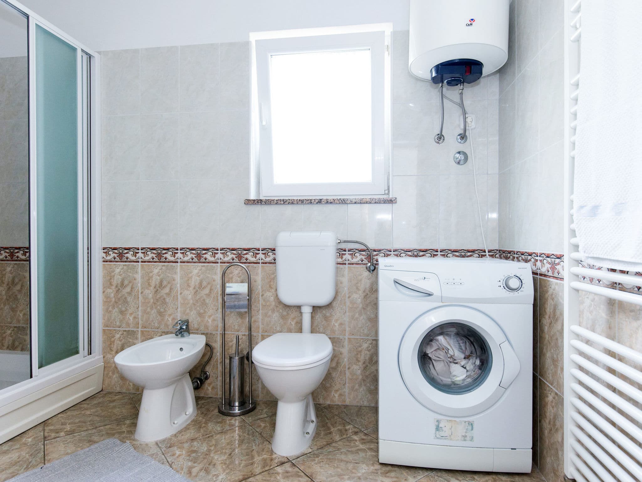 Bathroom / Wellness