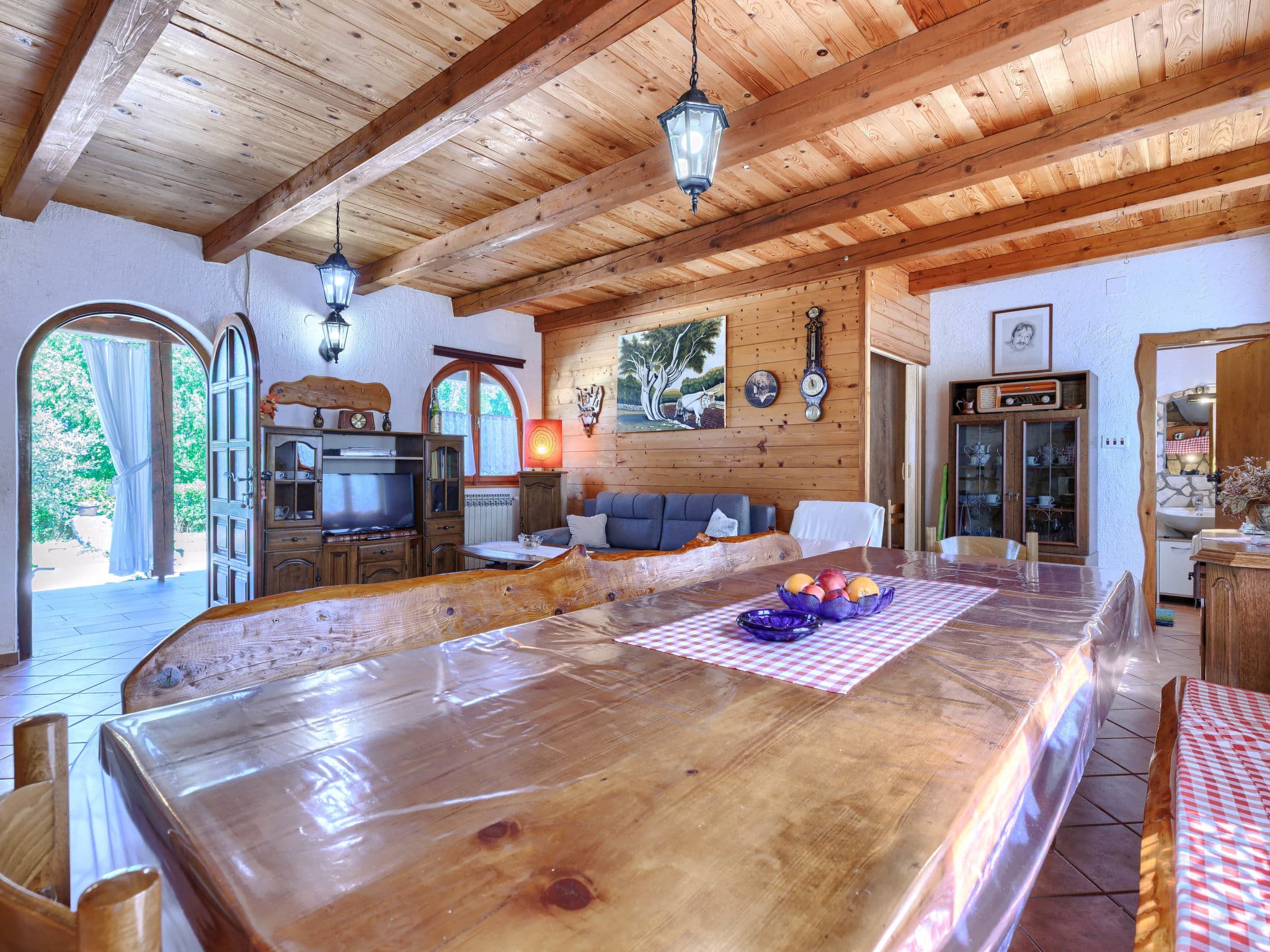 Kitchen / Dining Room