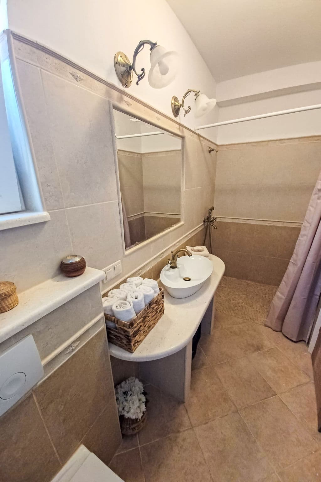 Bathroom / Wellness