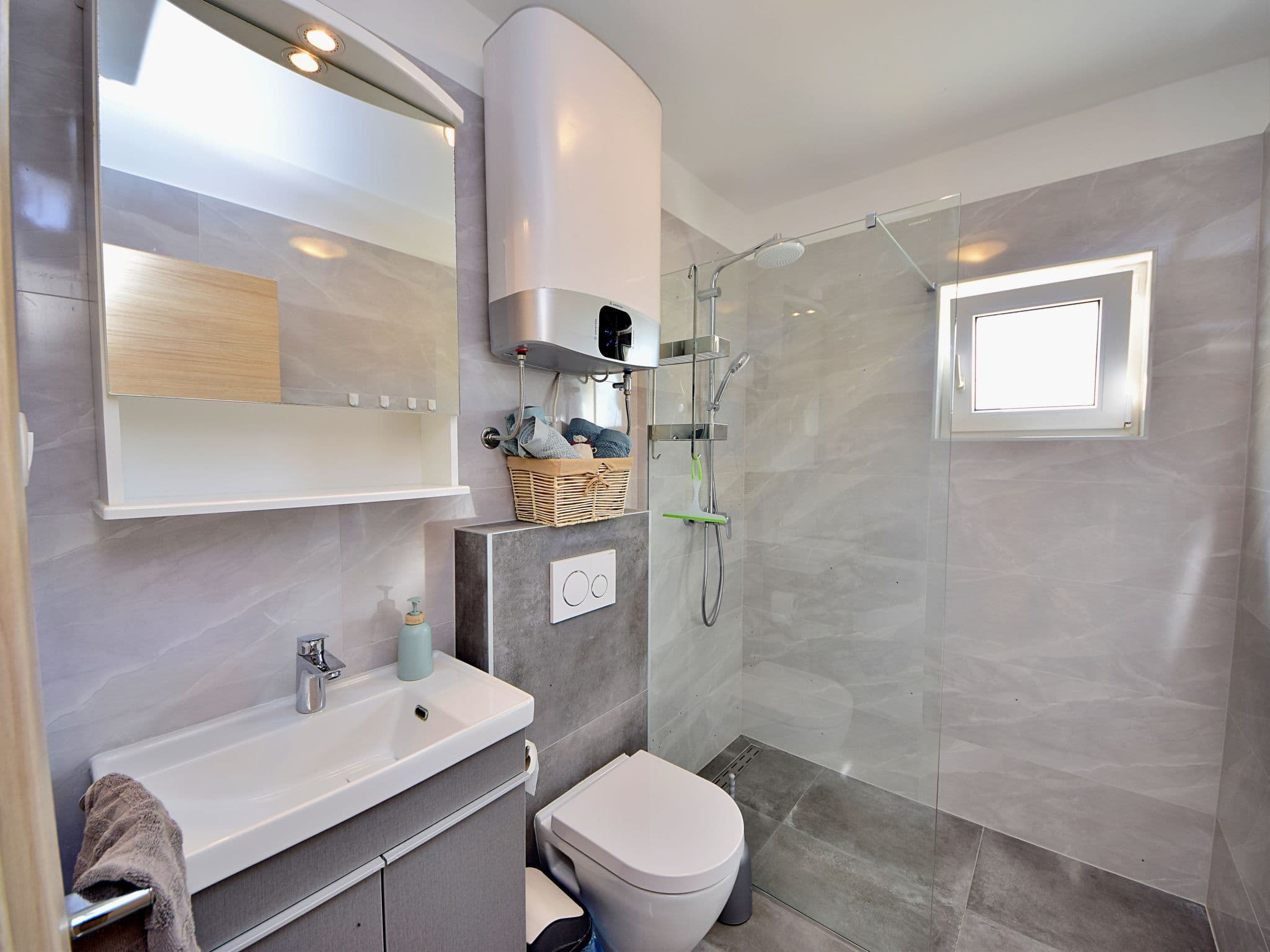 Bathroom / Wellness