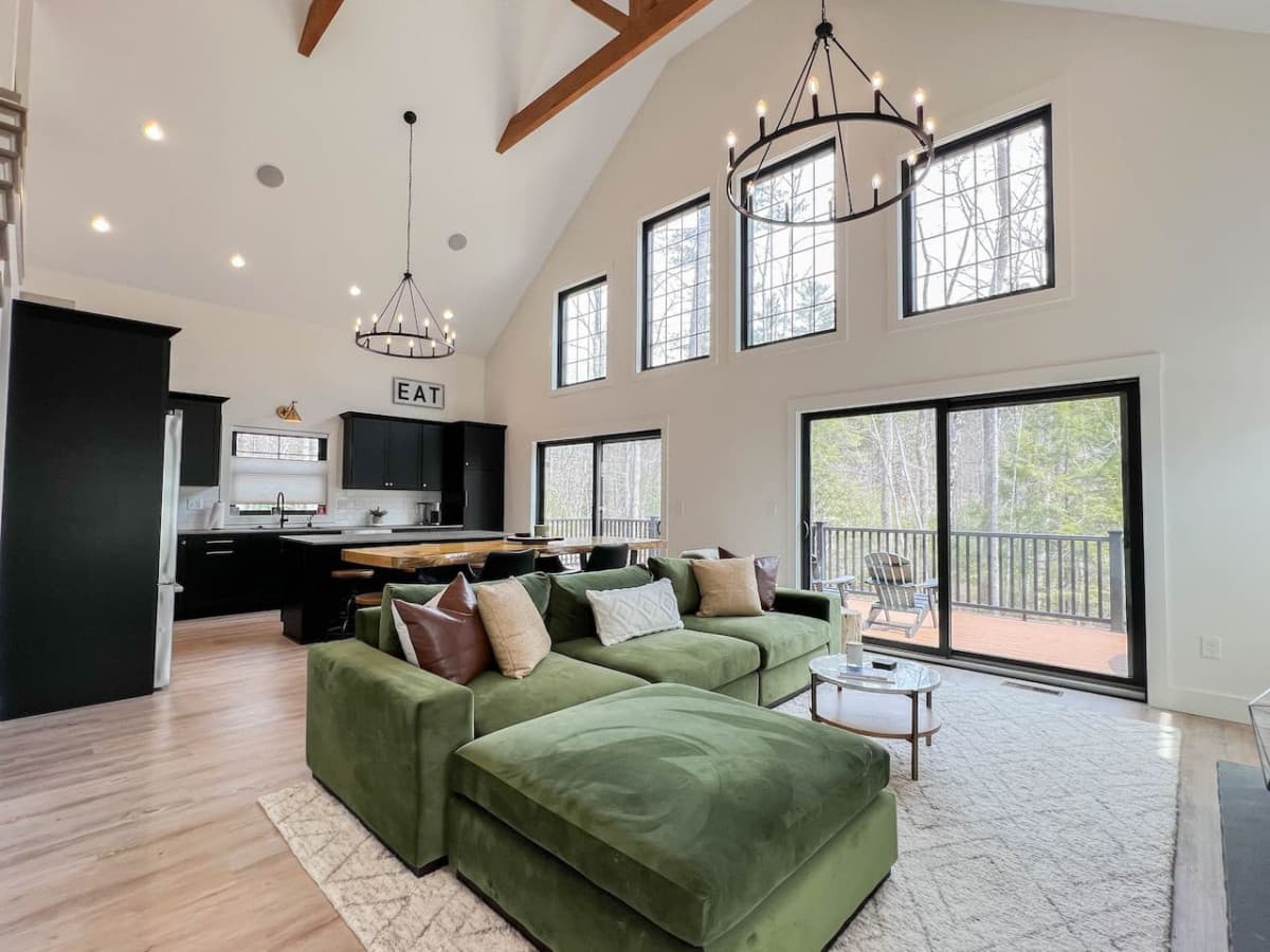 Luxury open concept living room - brand new
