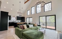 The Whitaker House | Luxe | Heart of the Valley