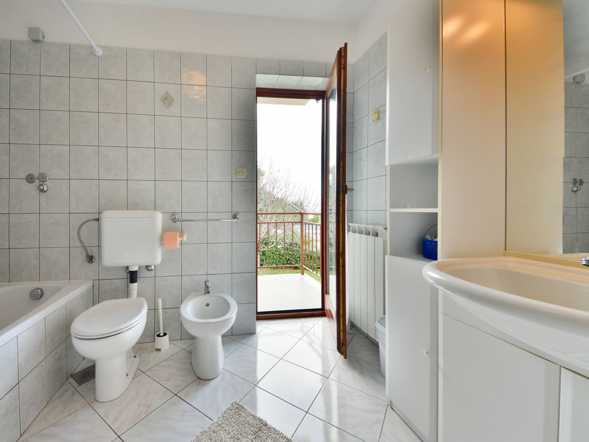Bathroom / Wellness