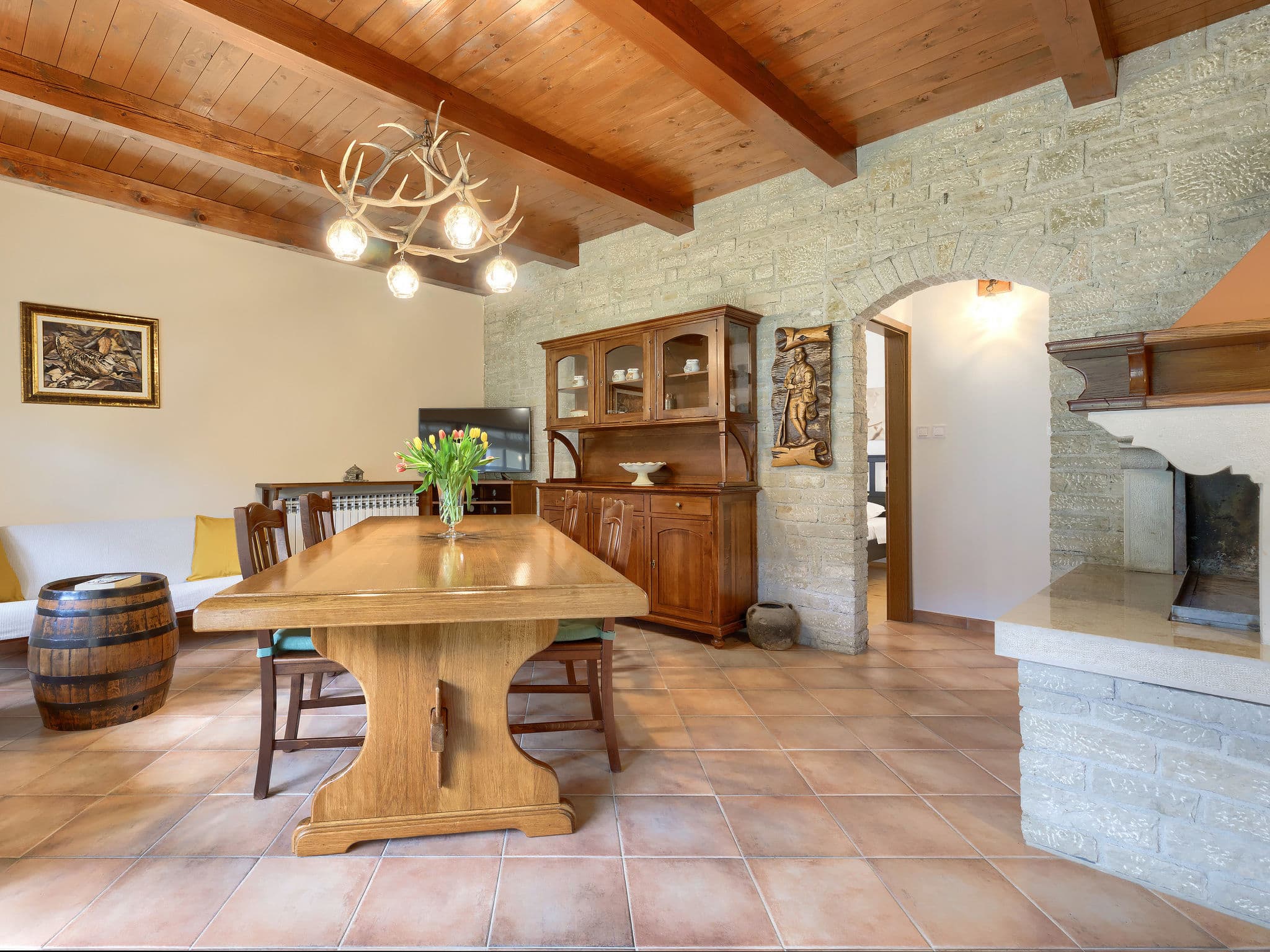 Kitchen / Dining Room