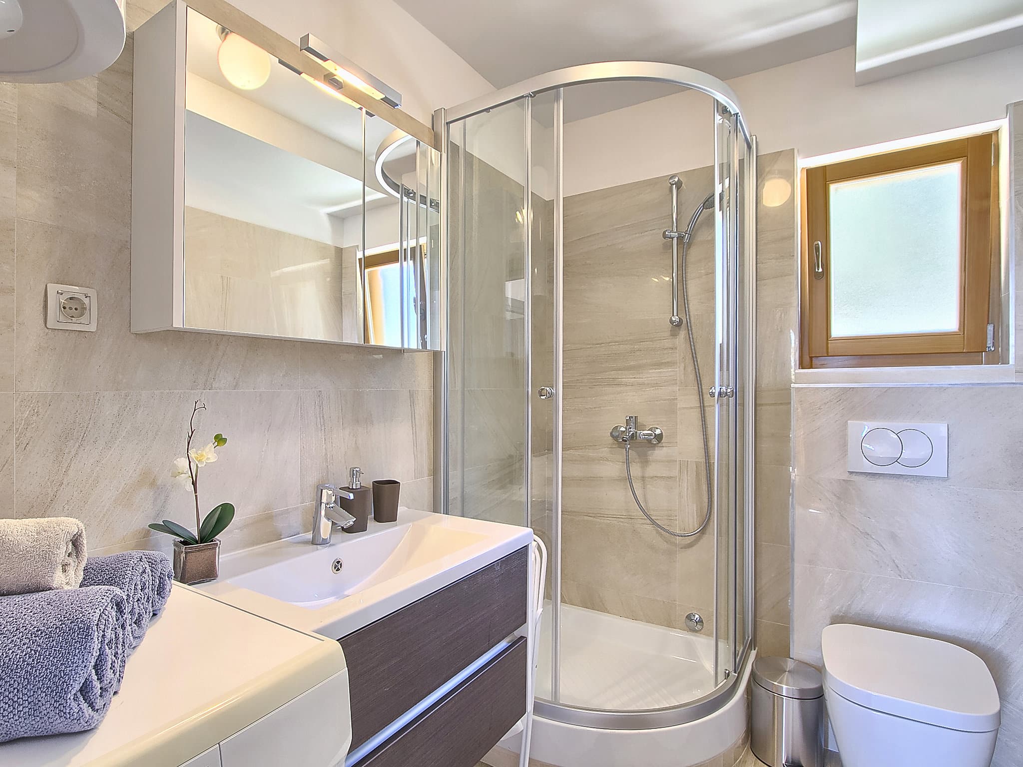 Bathroom / Wellness
