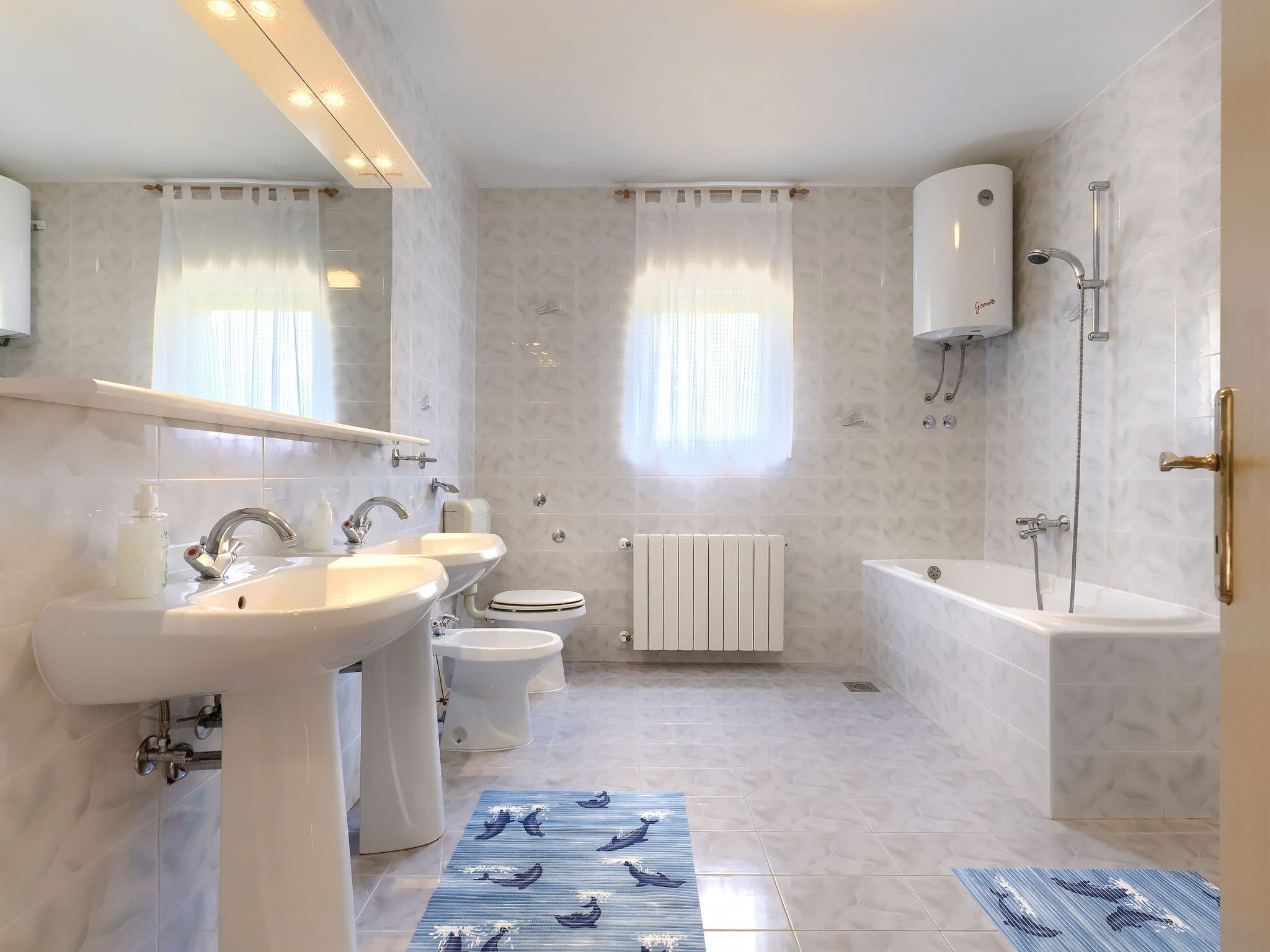Bathroom / Wellness
