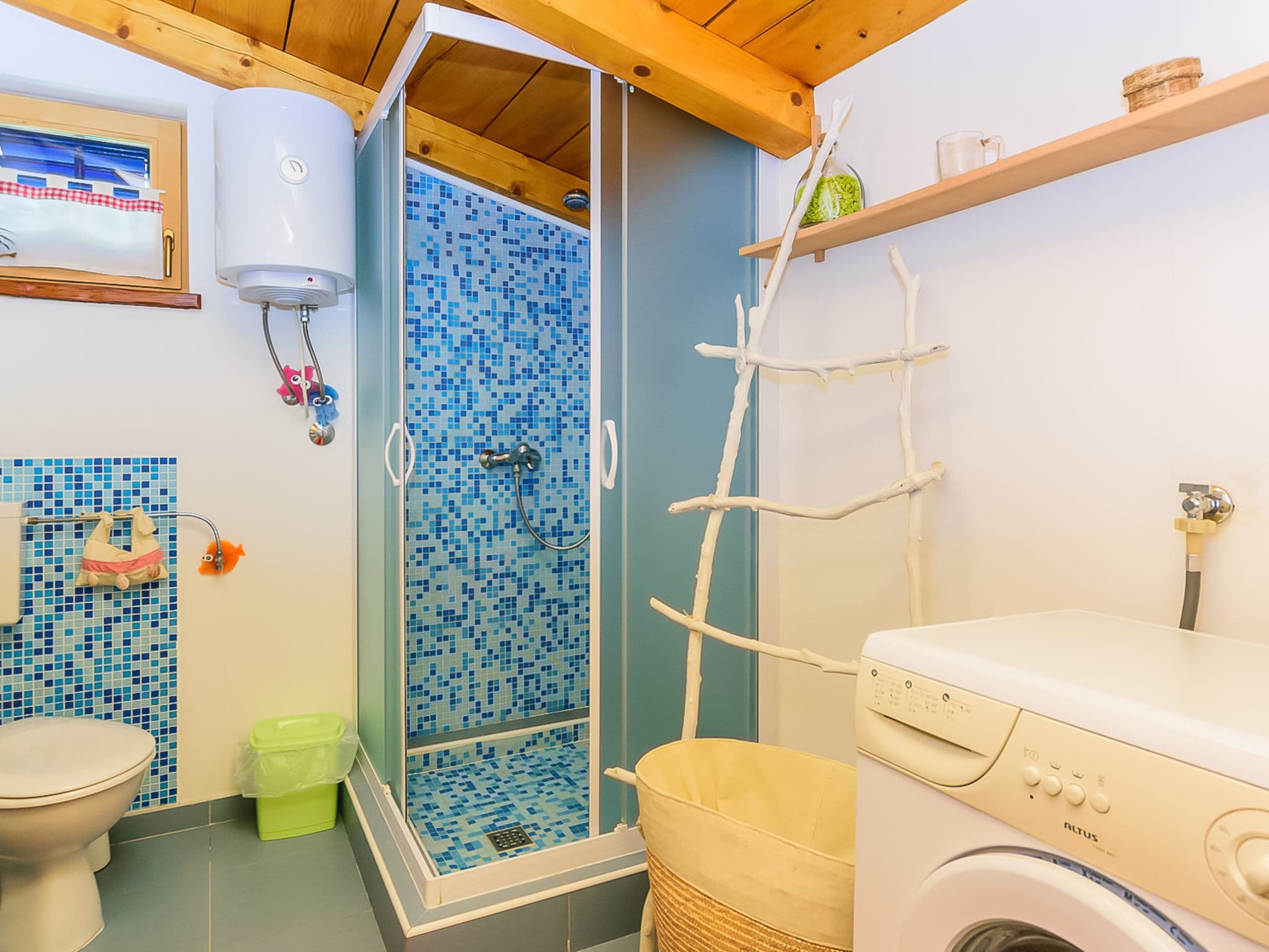 Bathroom / Wellness