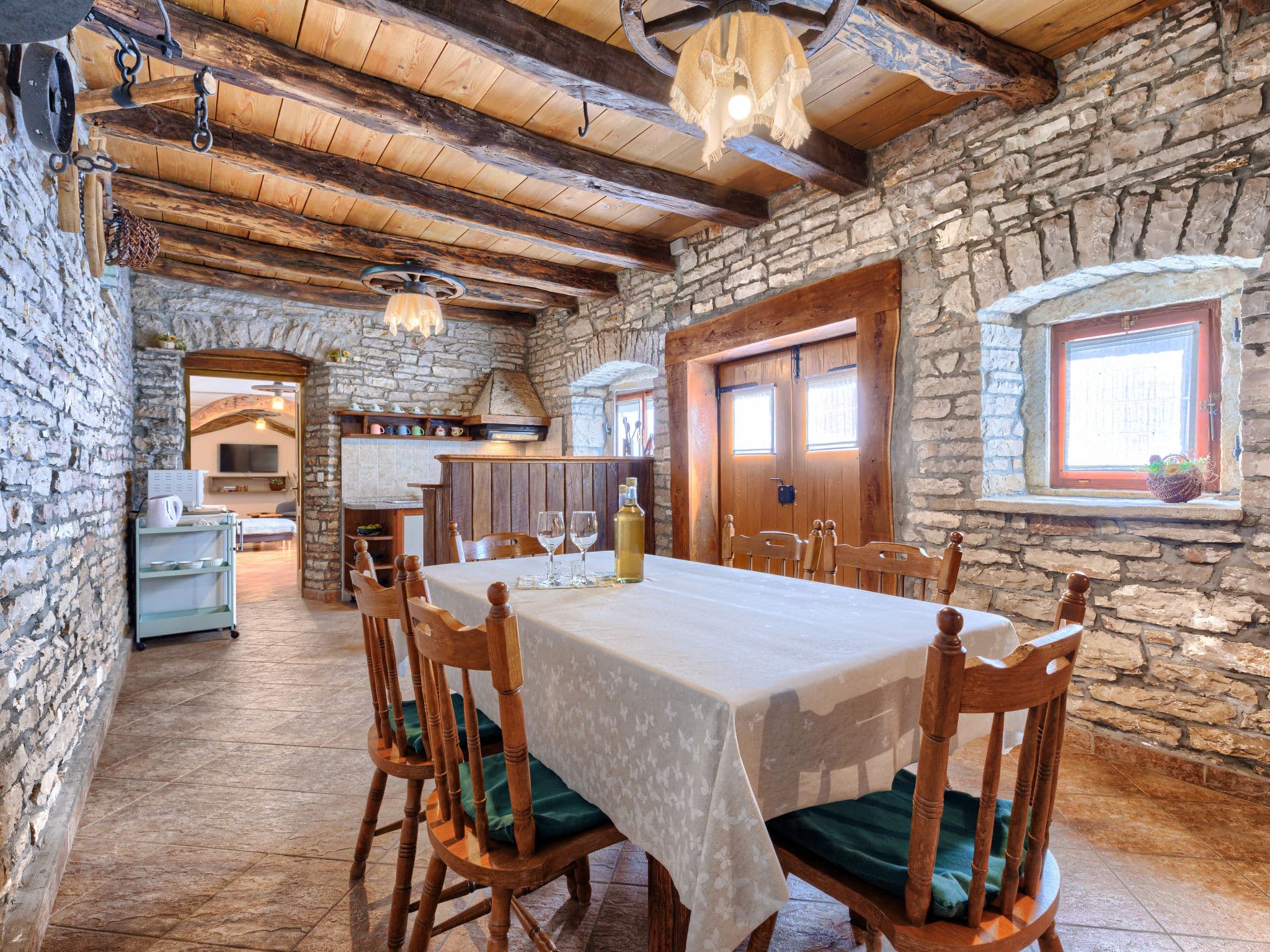 Kitchen / Dining Room