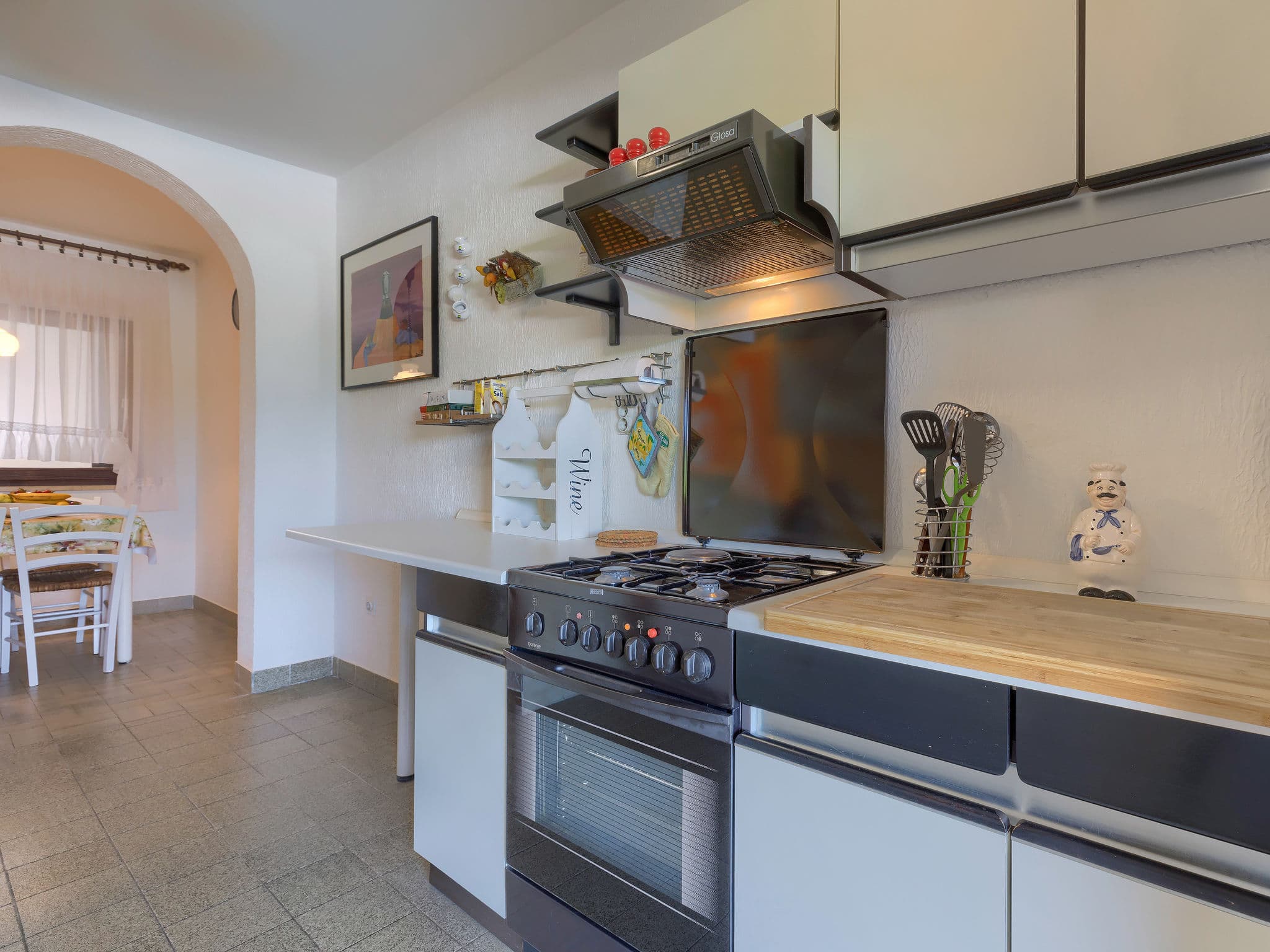 Kitchen / Dining Room
