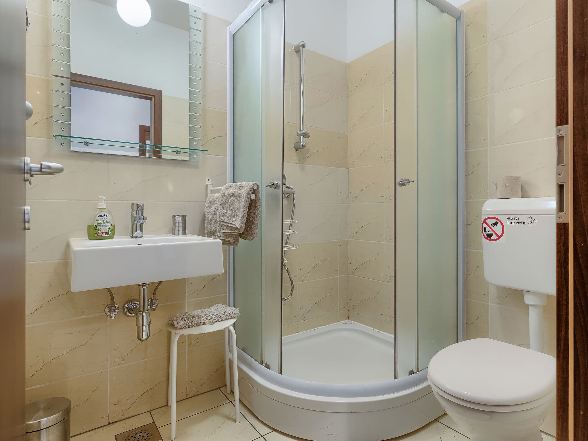 Bathroom / Wellness