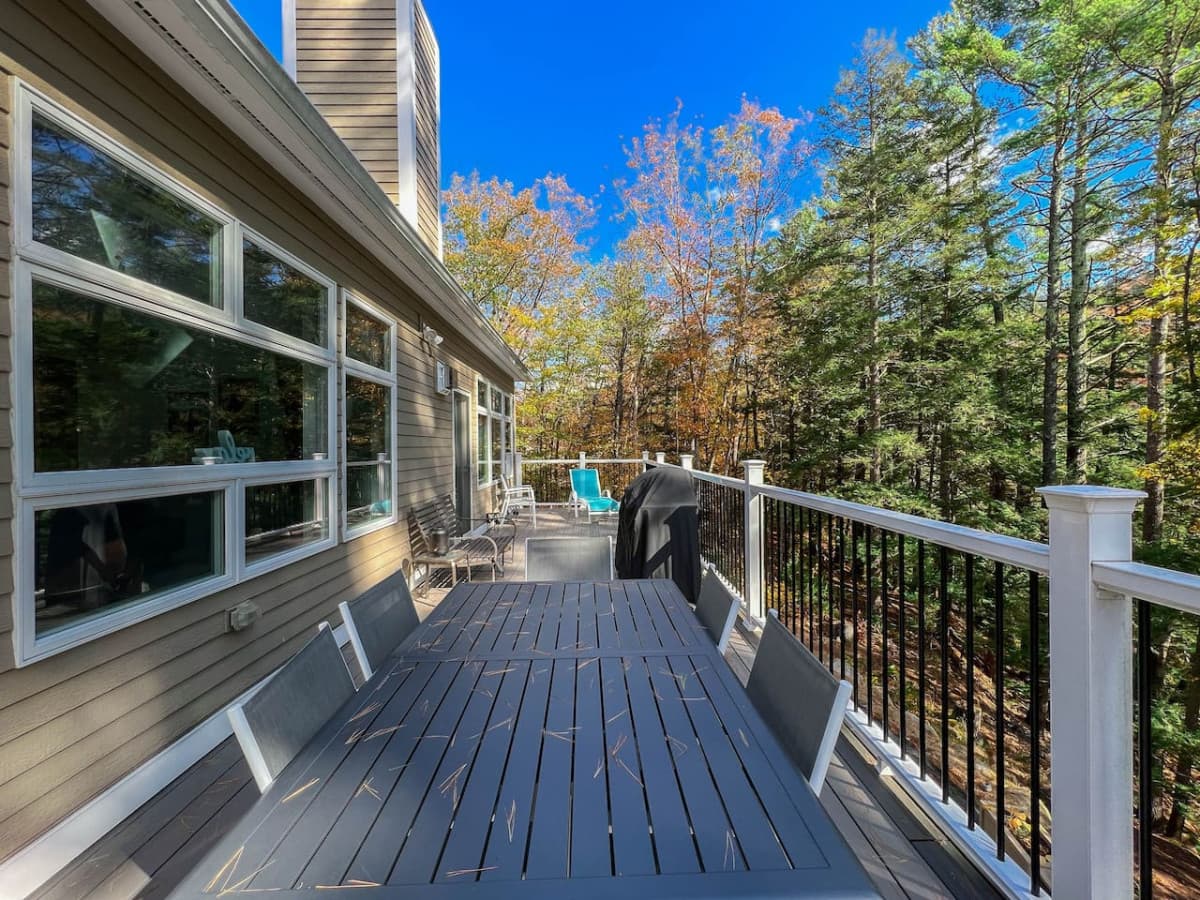 Located directly above the East Branch of the Saco River, the deck is the perfect spot to grill up dinner and eat al fresco while listening to the water ramble along.