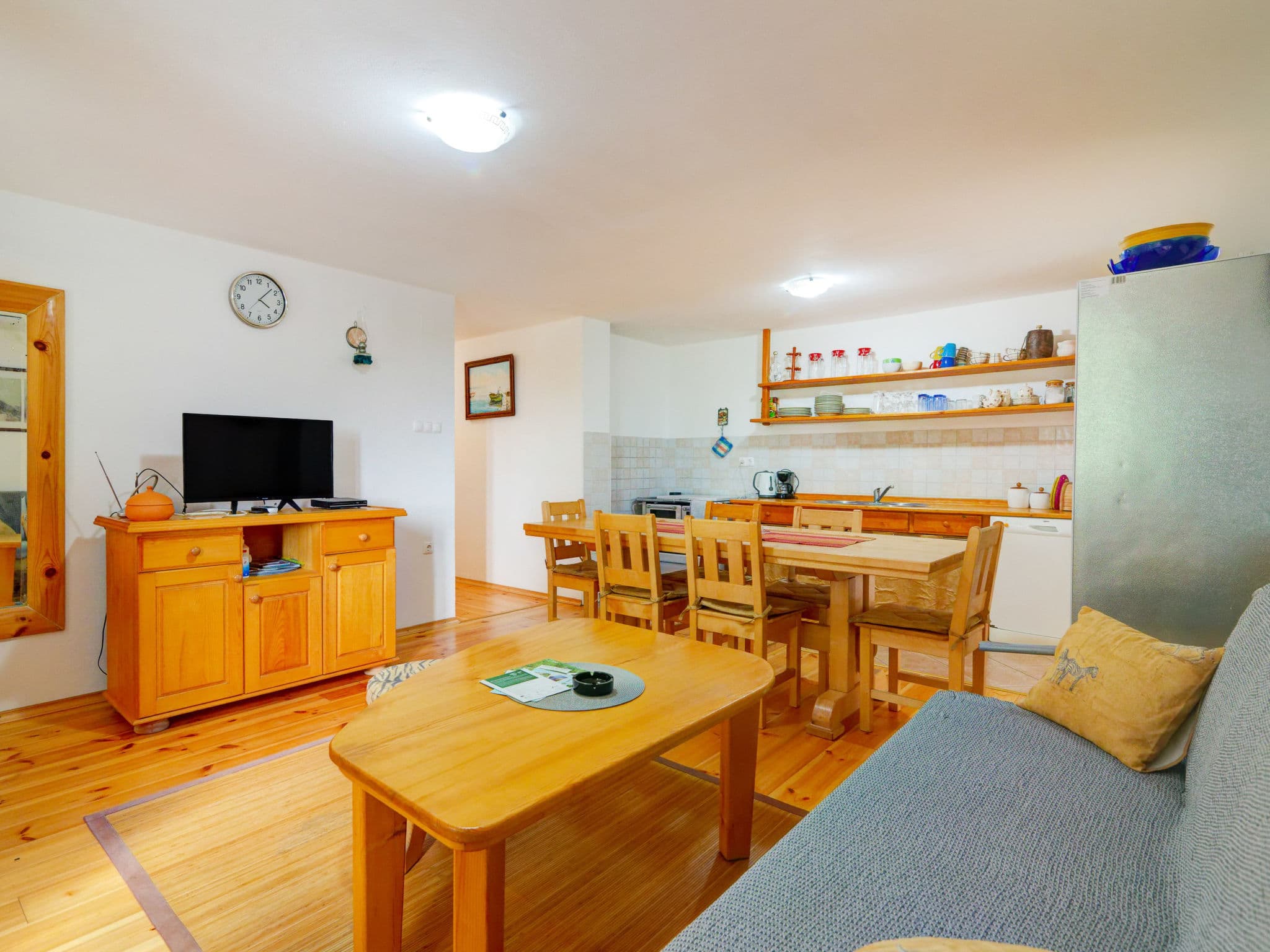 Kitchen / Dining Room