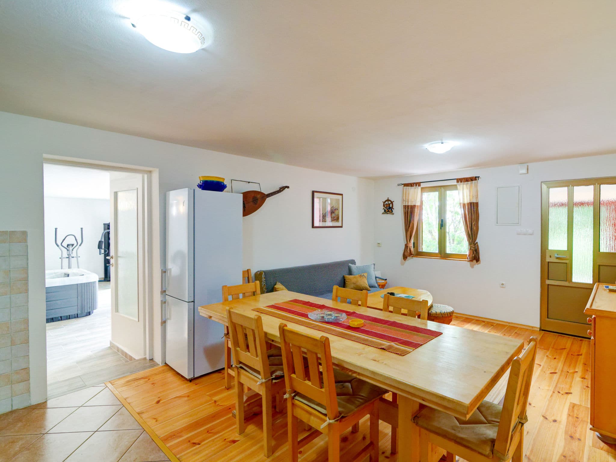 Kitchen / Dining Room
