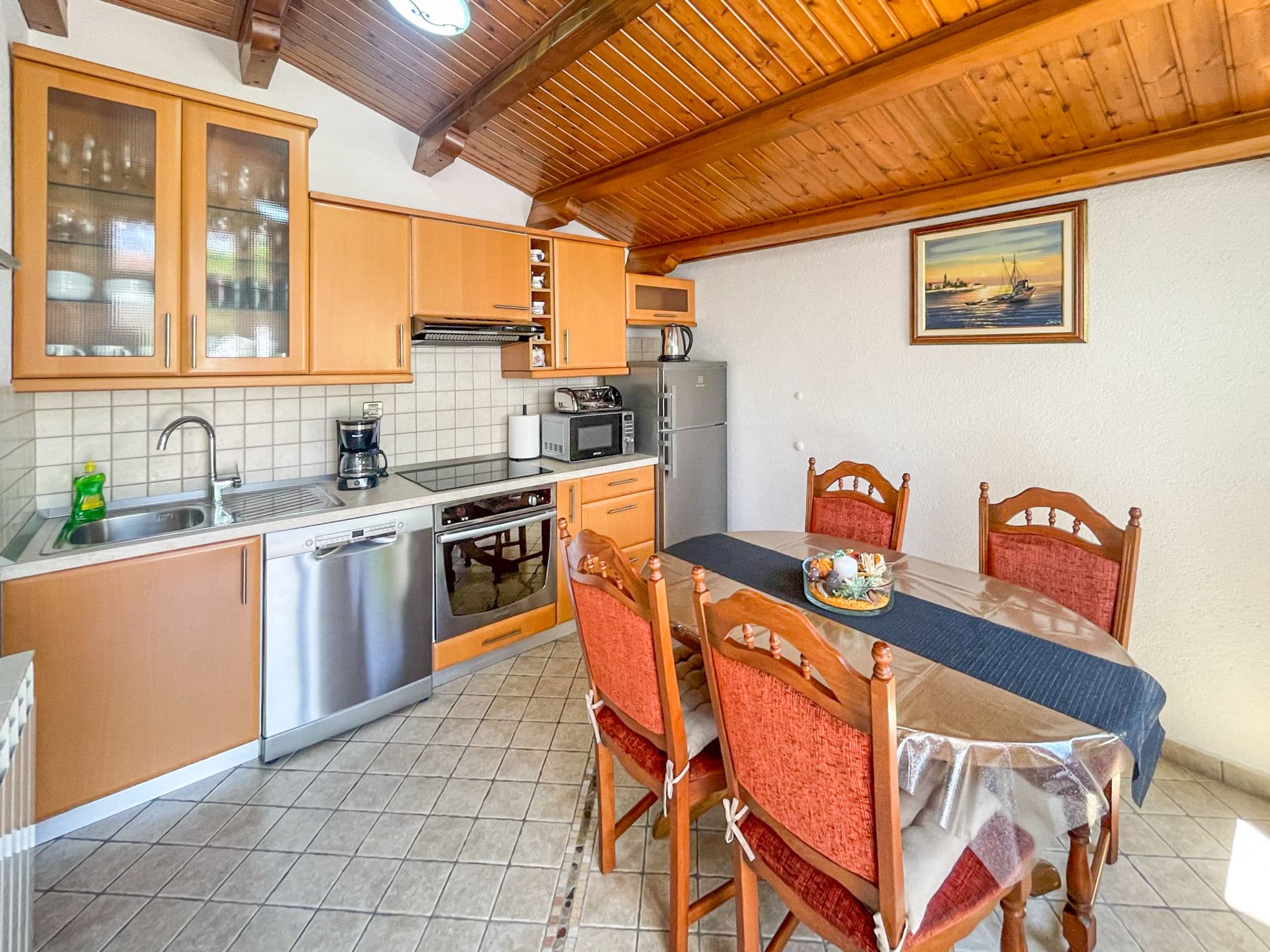 Kitchen / Dining Room