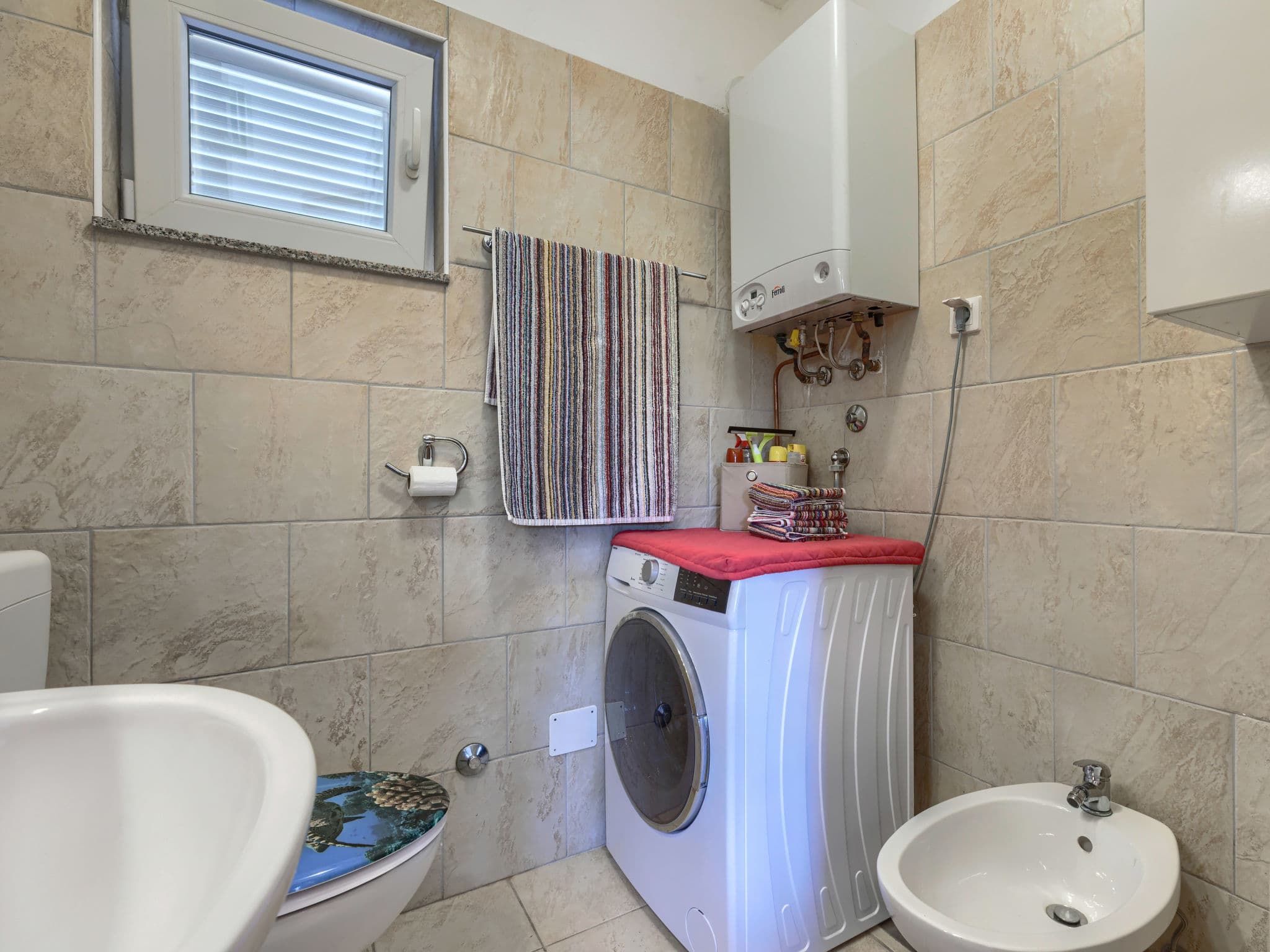 Bathroom / Wellness