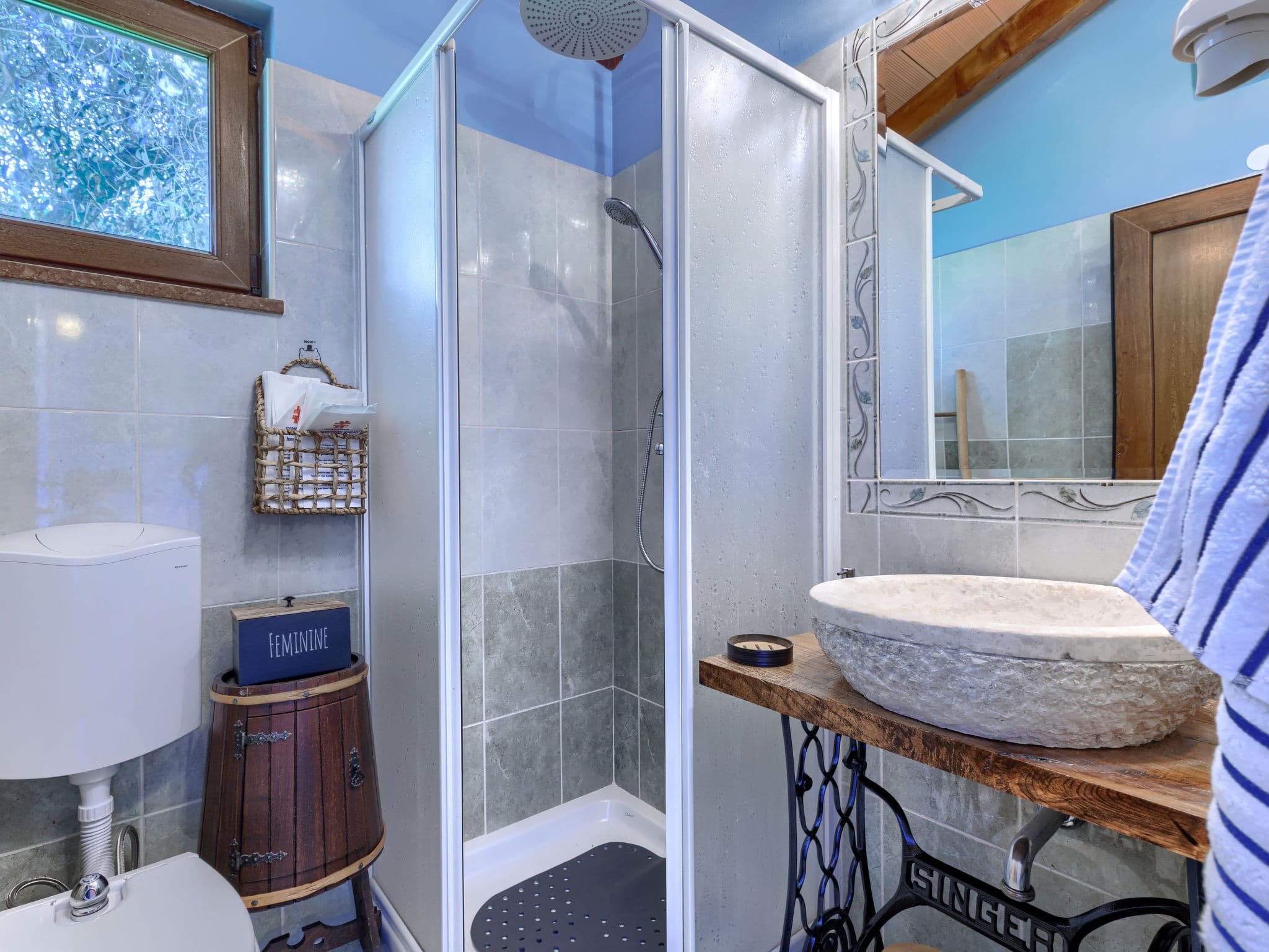 Bathroom / Wellness