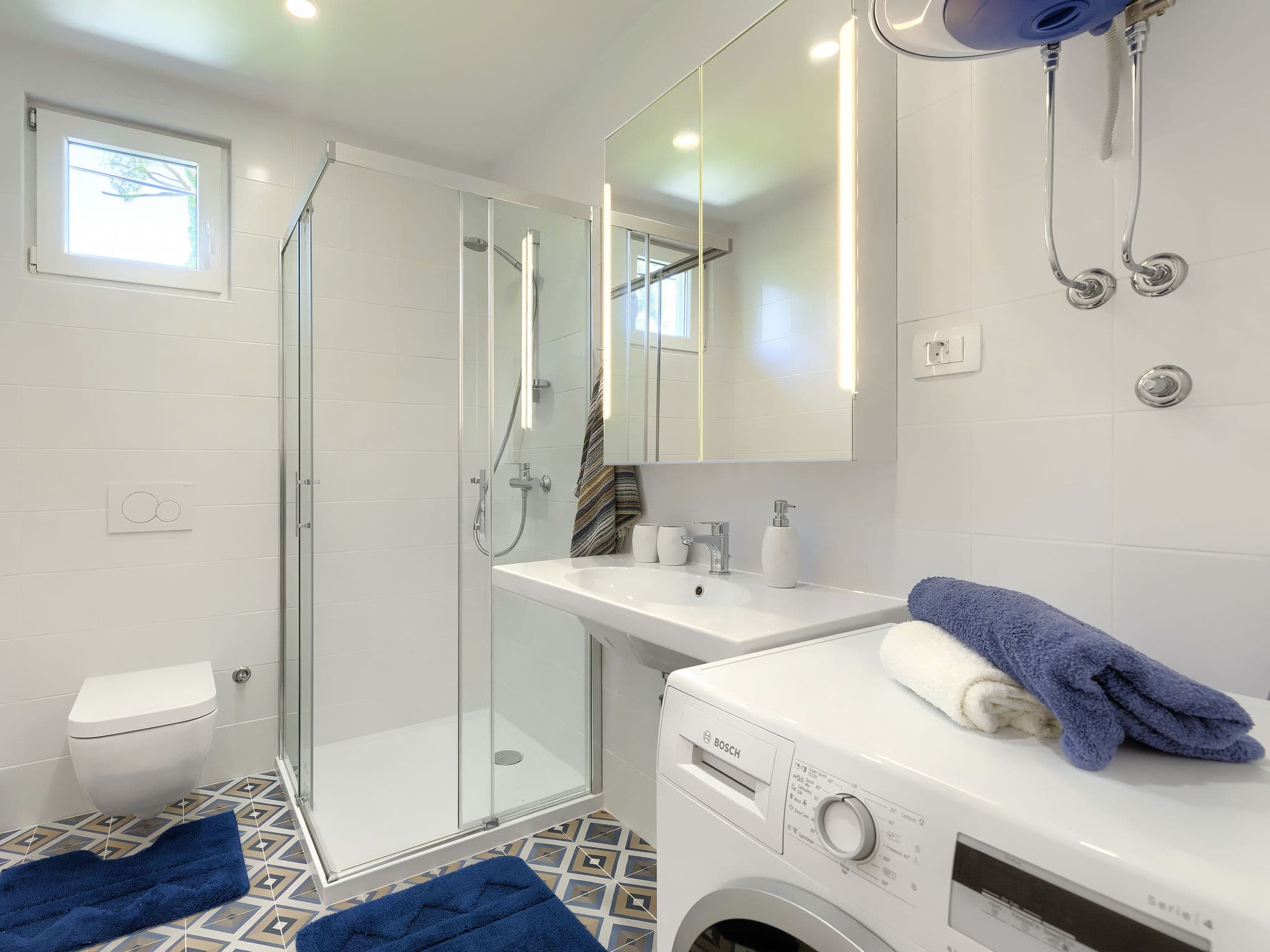 Bathroom / Wellness