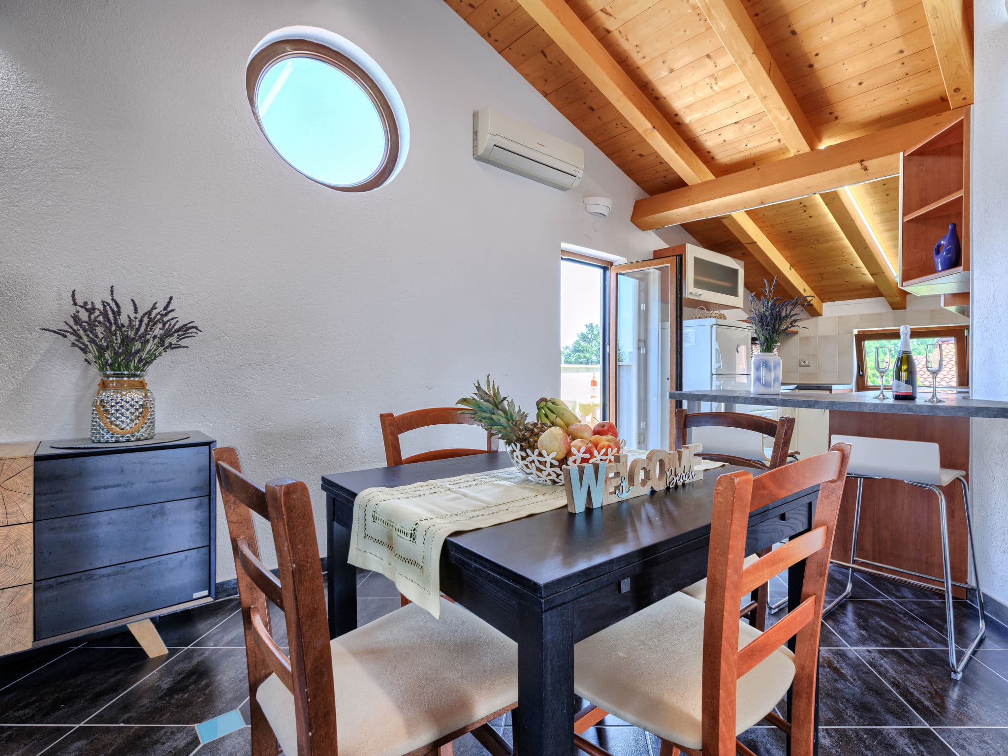 Kitchen / Dining Room