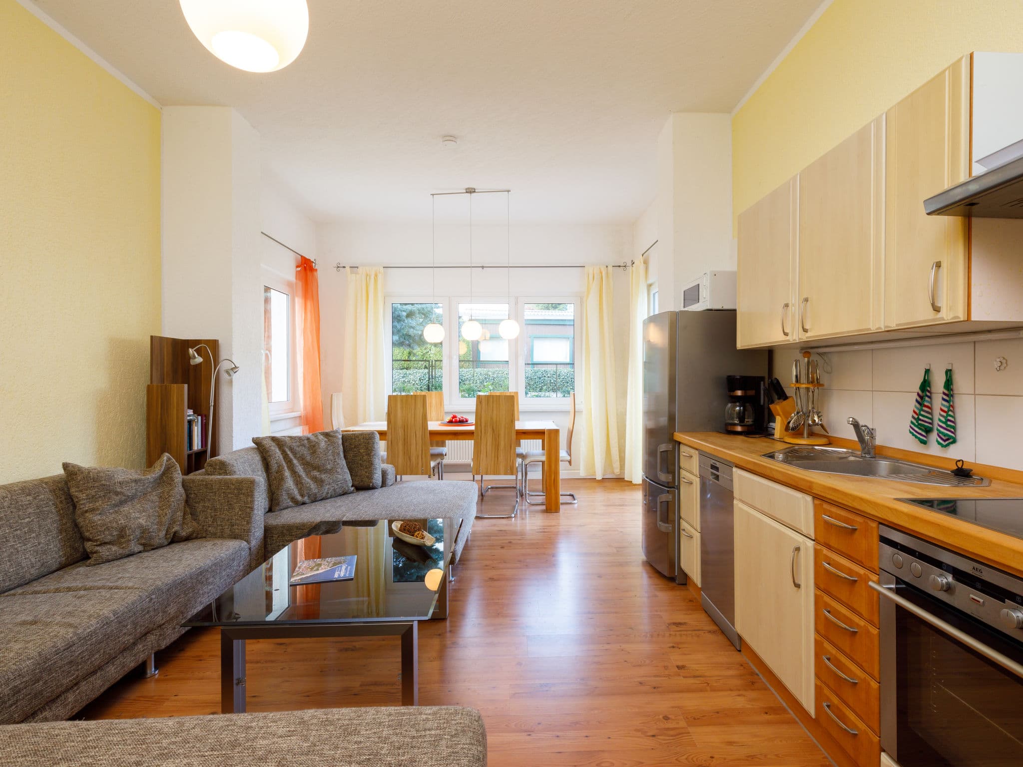 Kitchen / Dining Room