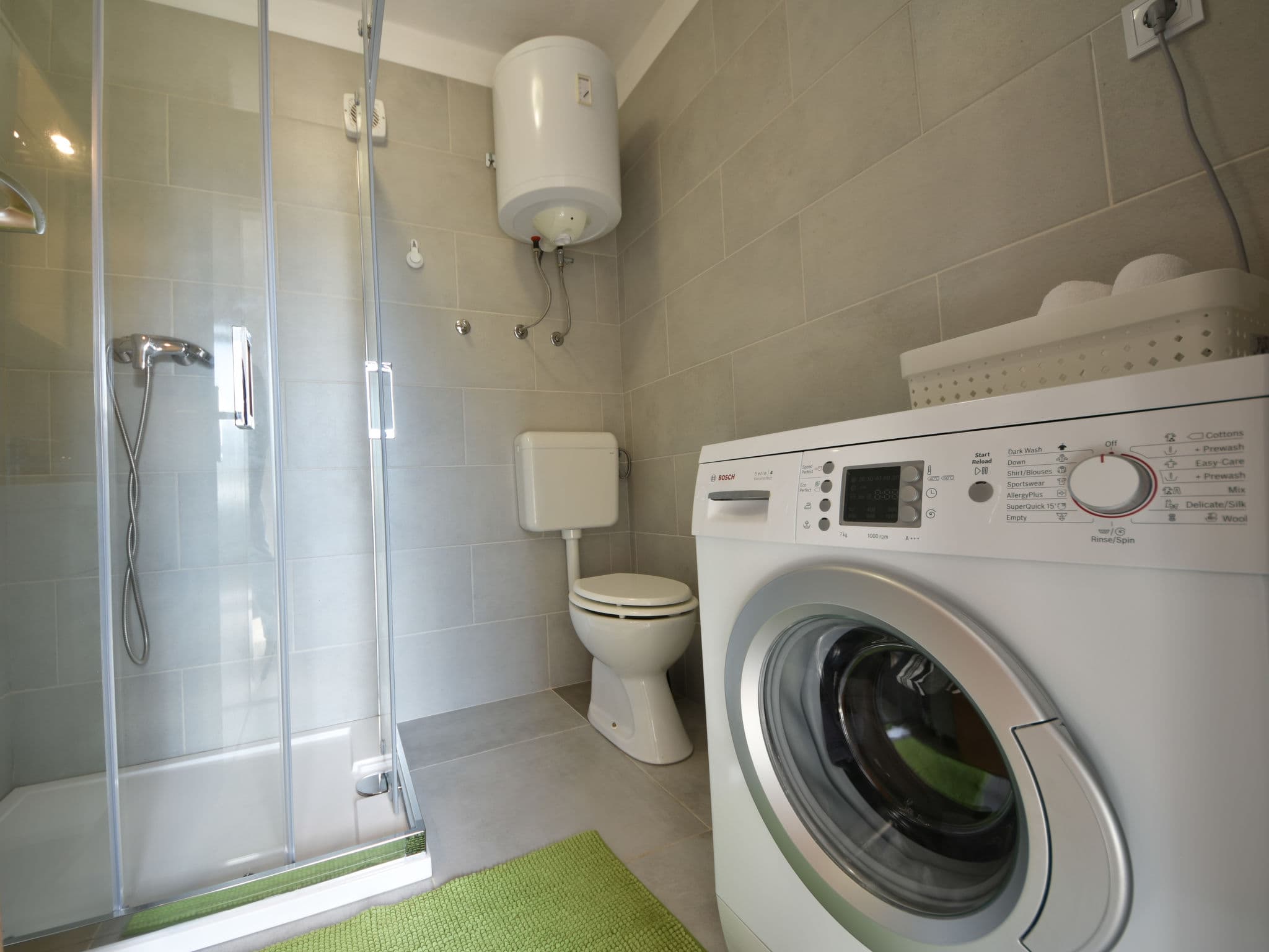 Bathroom / Wellness