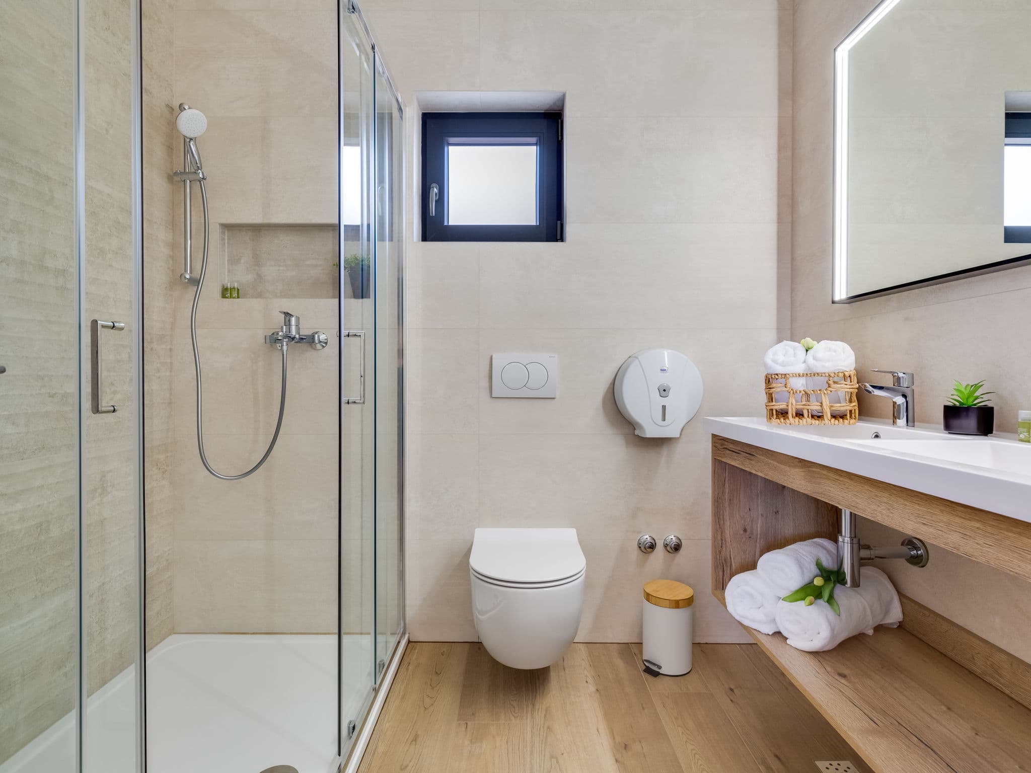 Bathroom / Wellness