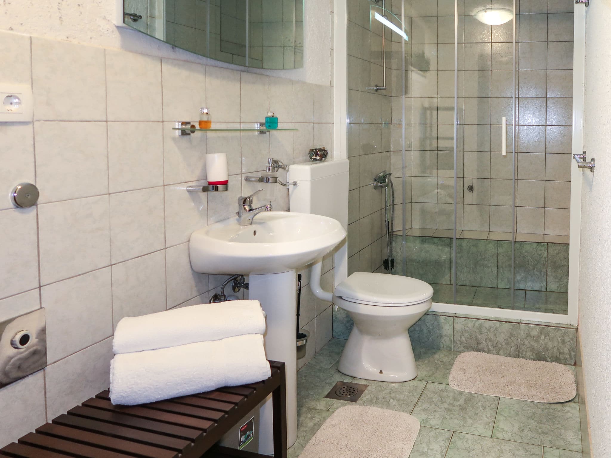 Bathroom / Wellness