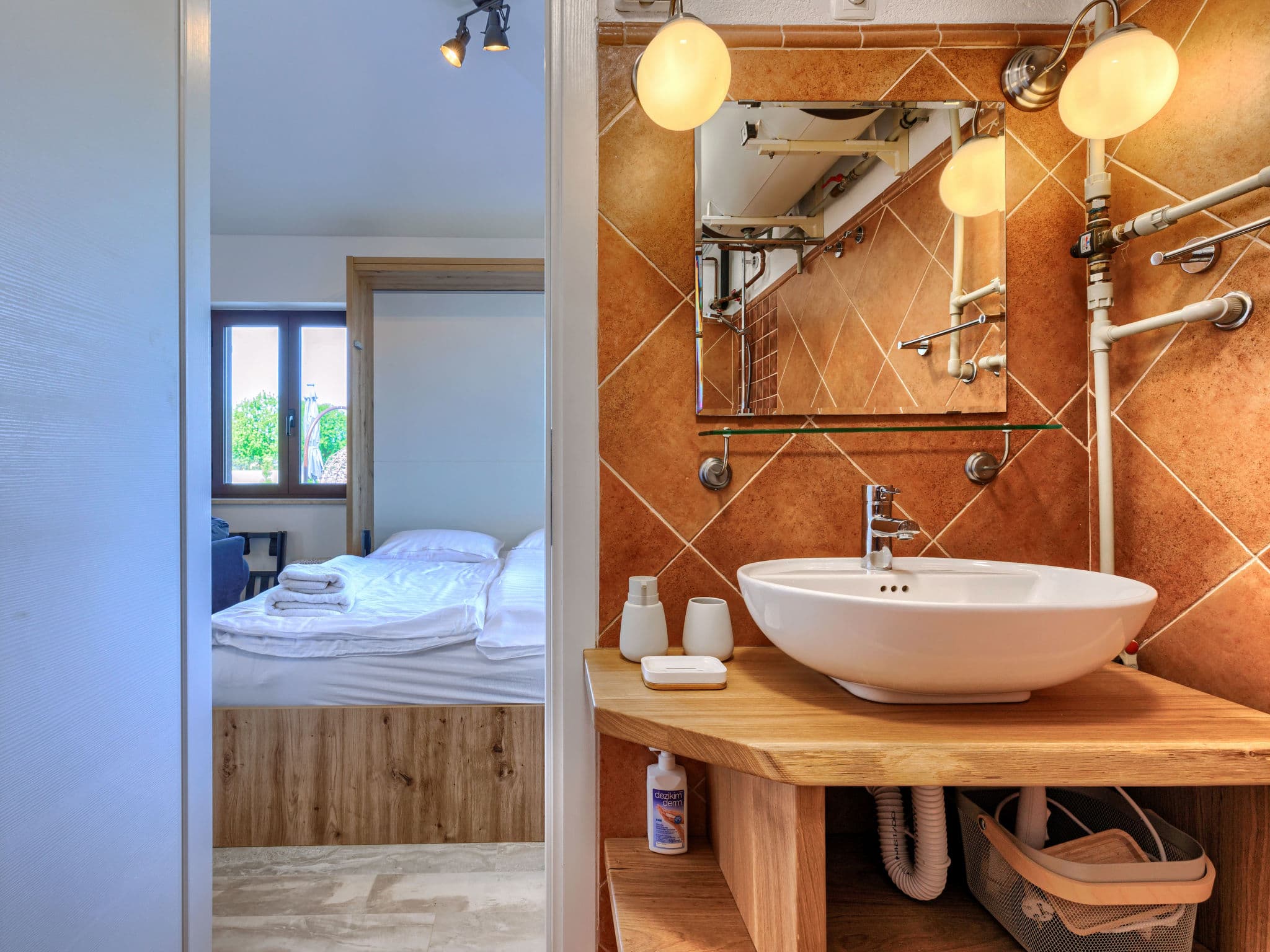 Bathroom / Wellness