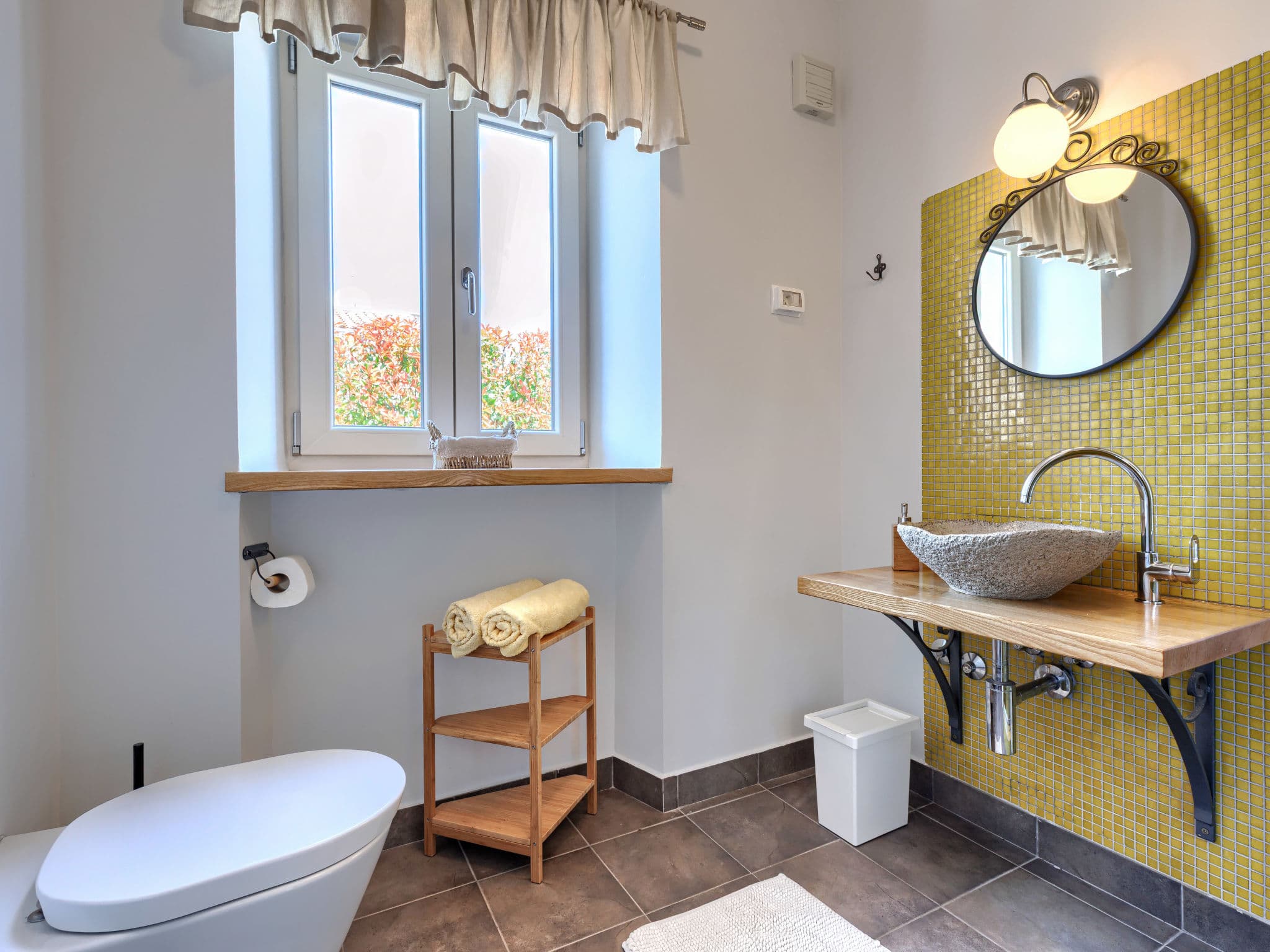 Bathroom / Wellness